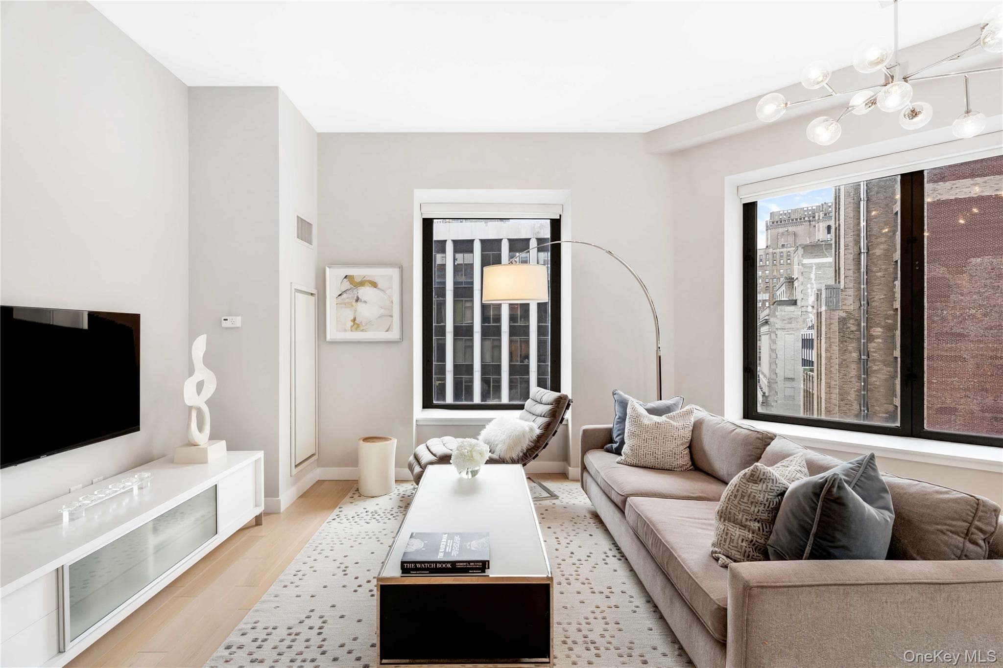 75 Wall Street Unit: 25F thumbnail 2