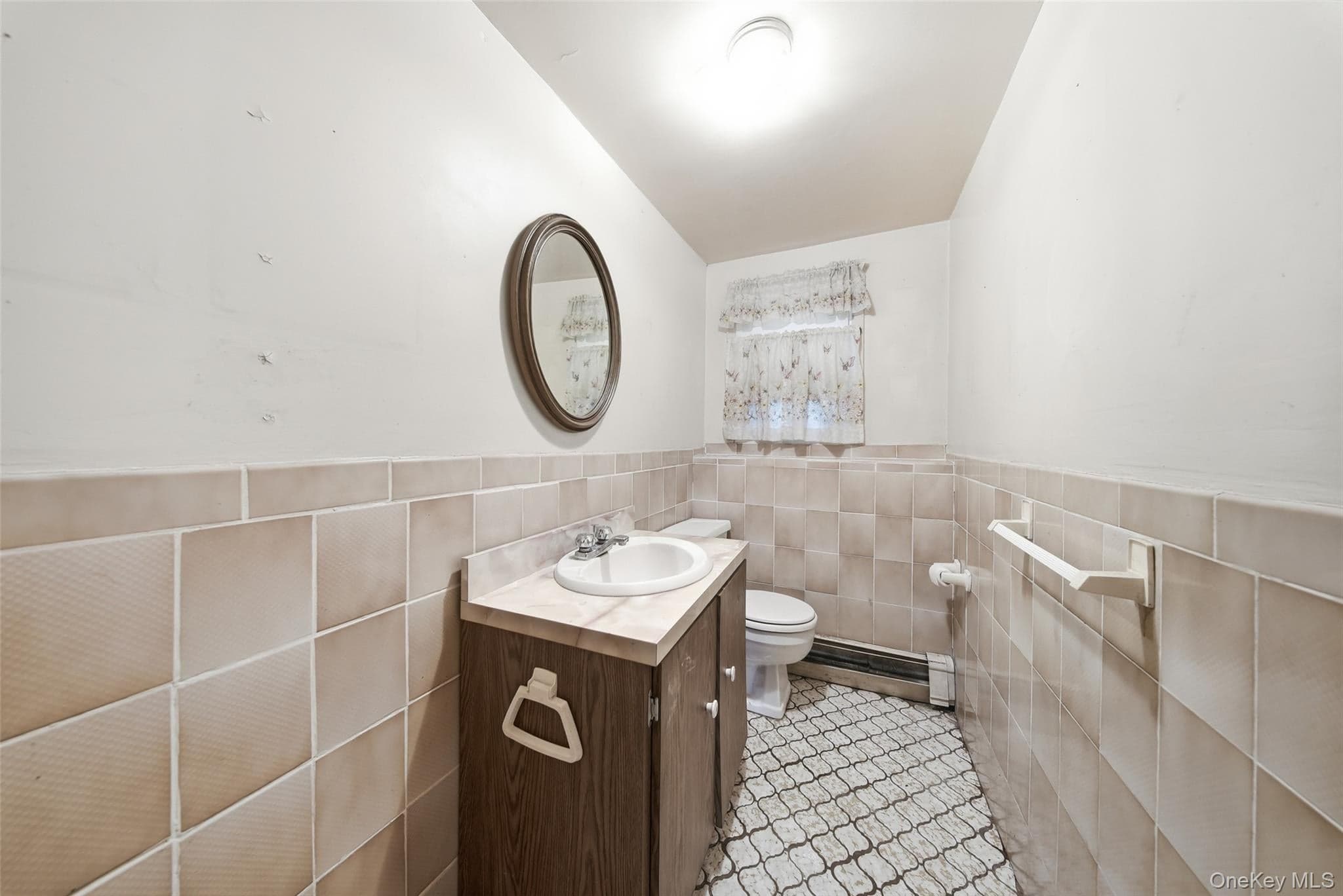 84 Railroad Avenue thumbnail 19