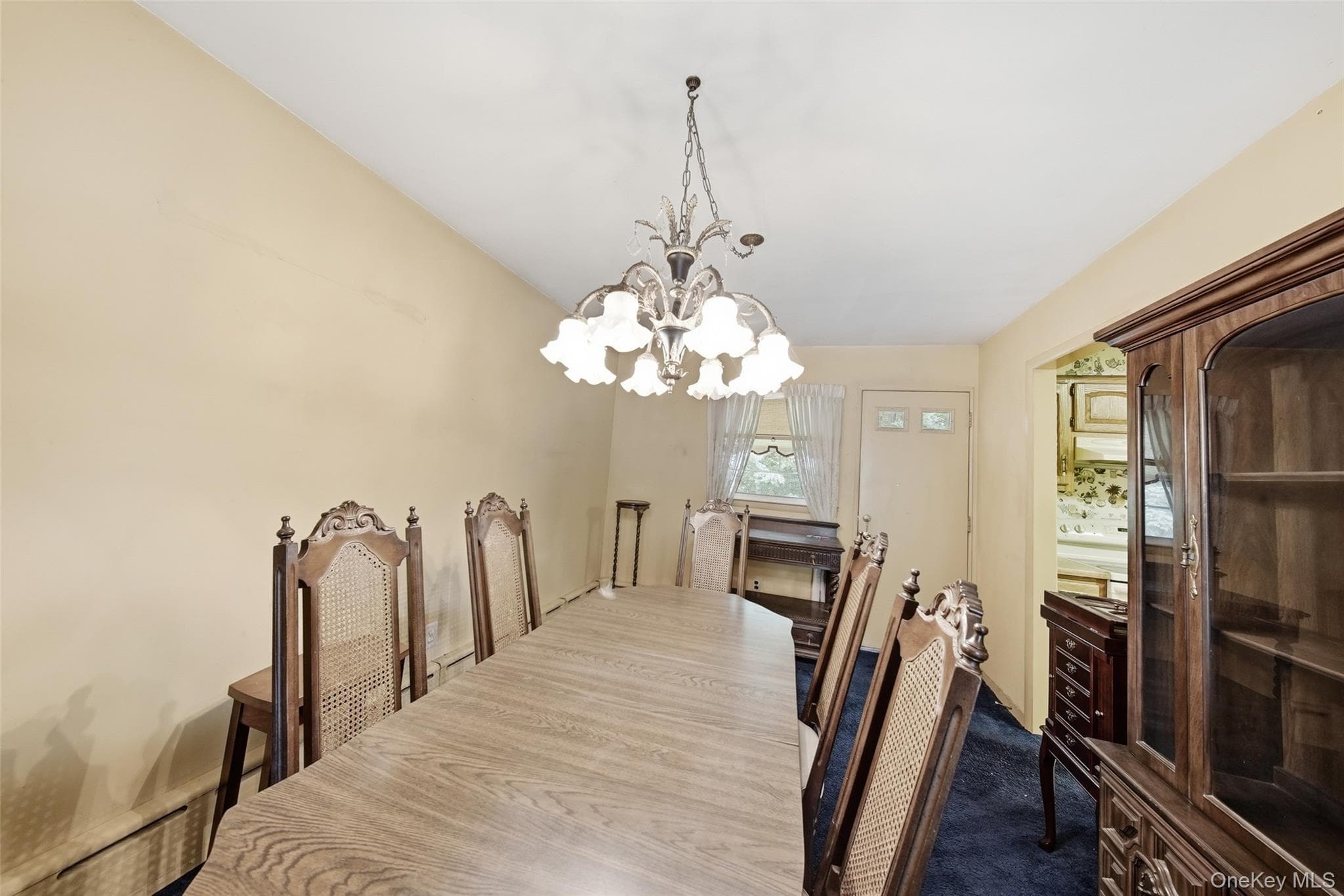 84 Railroad Avenue thumbnail 12
