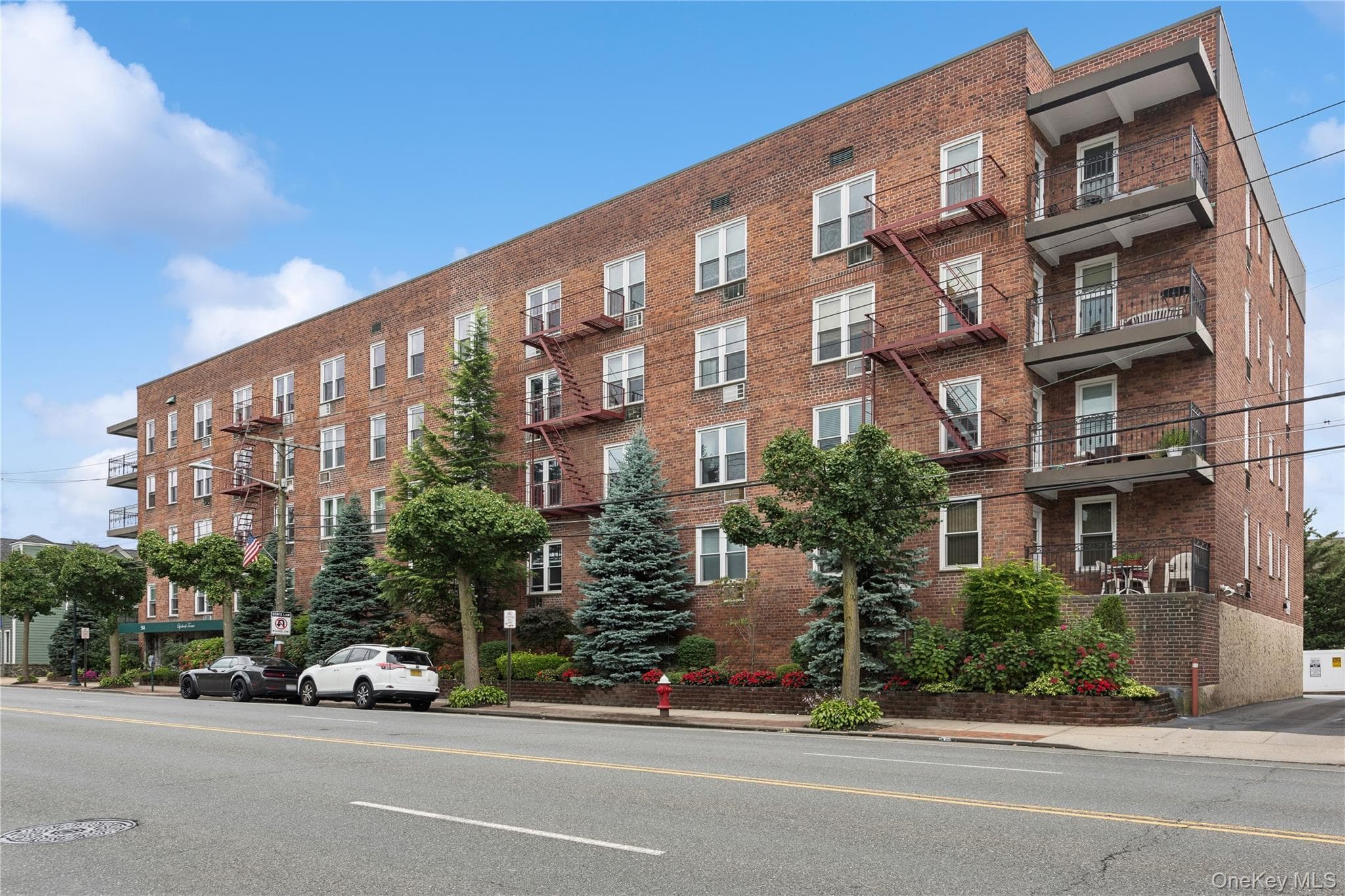 504 Merrick Road Unit: GF thumbnail 2