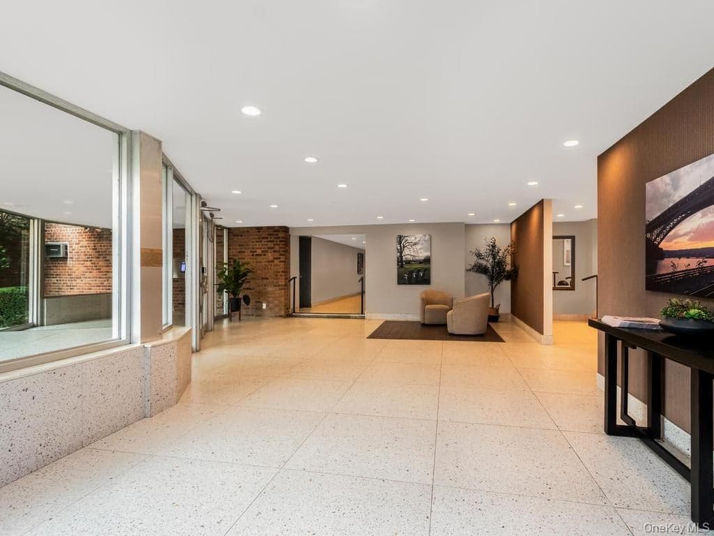 3901 Independence Avenue Unit: 6H thumbnail 9