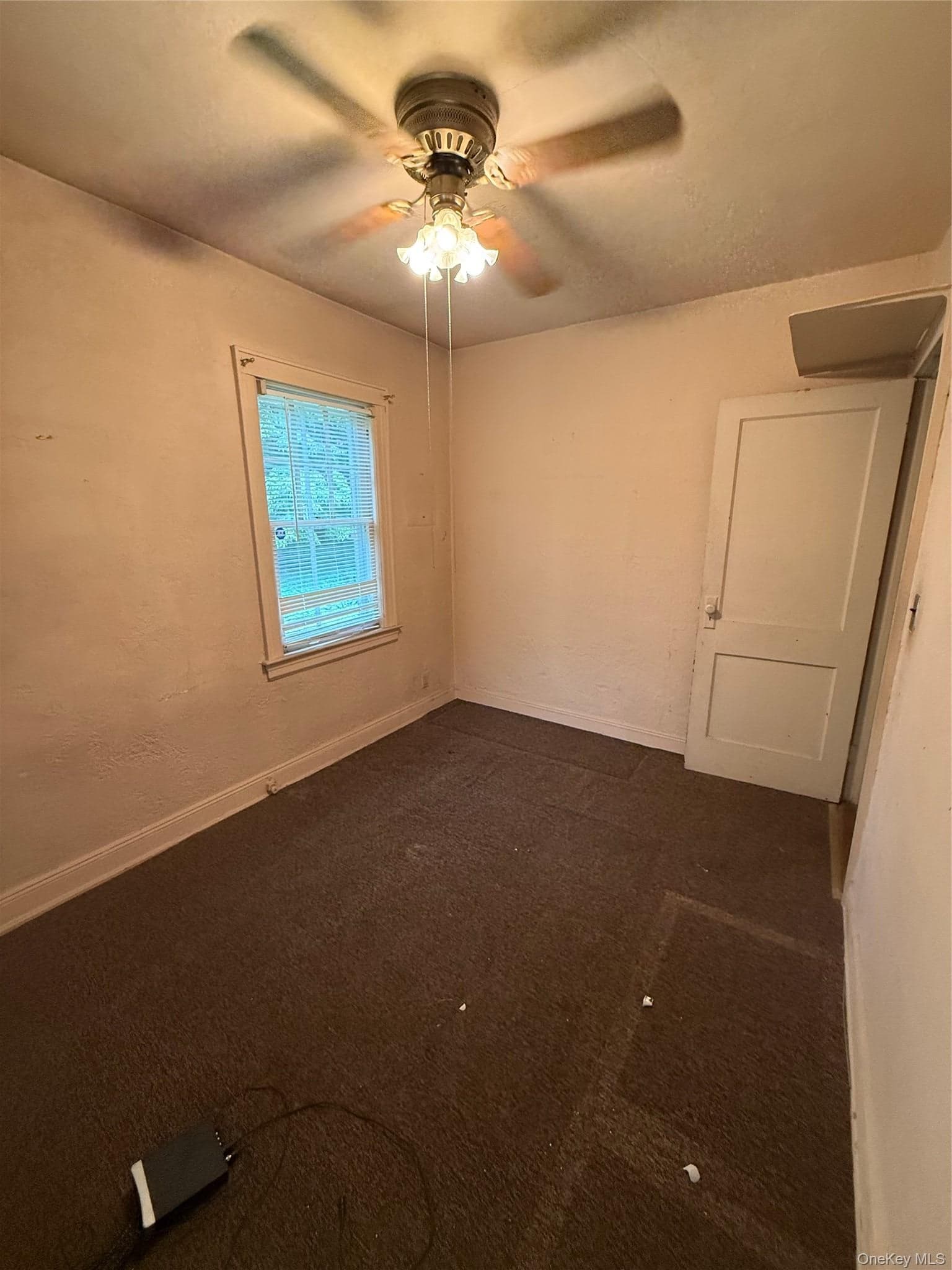 56 Hunt Avenue thumbnail 9