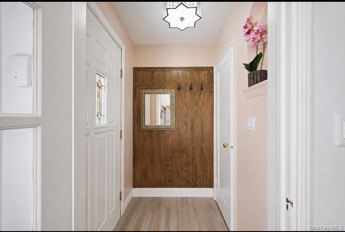75-31 Furmanville Avenue thumbnail 22