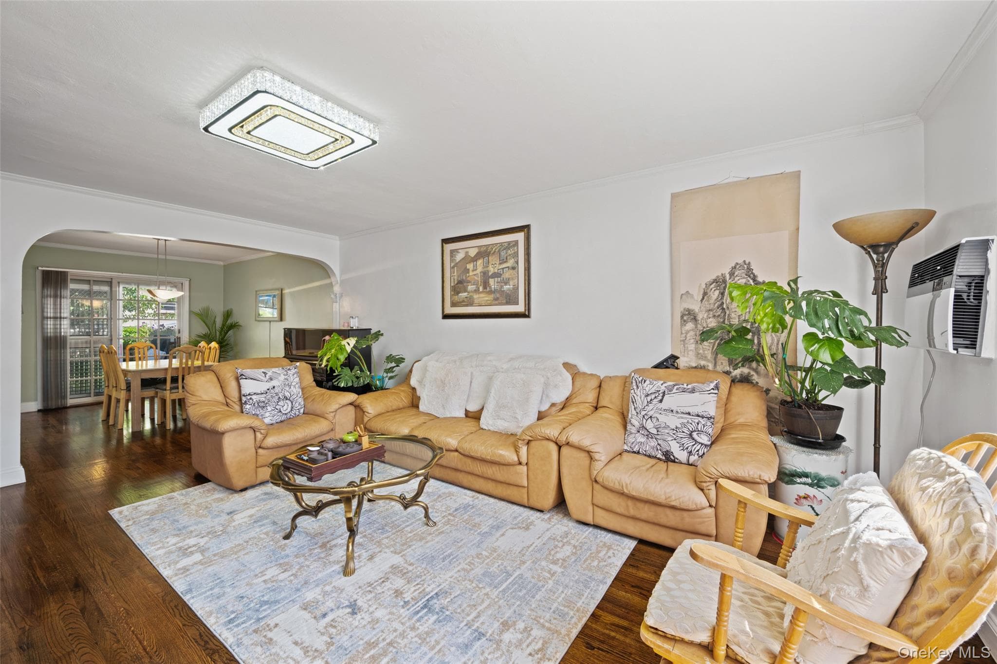 75-31 Furmanville Avenue thumbnail 4