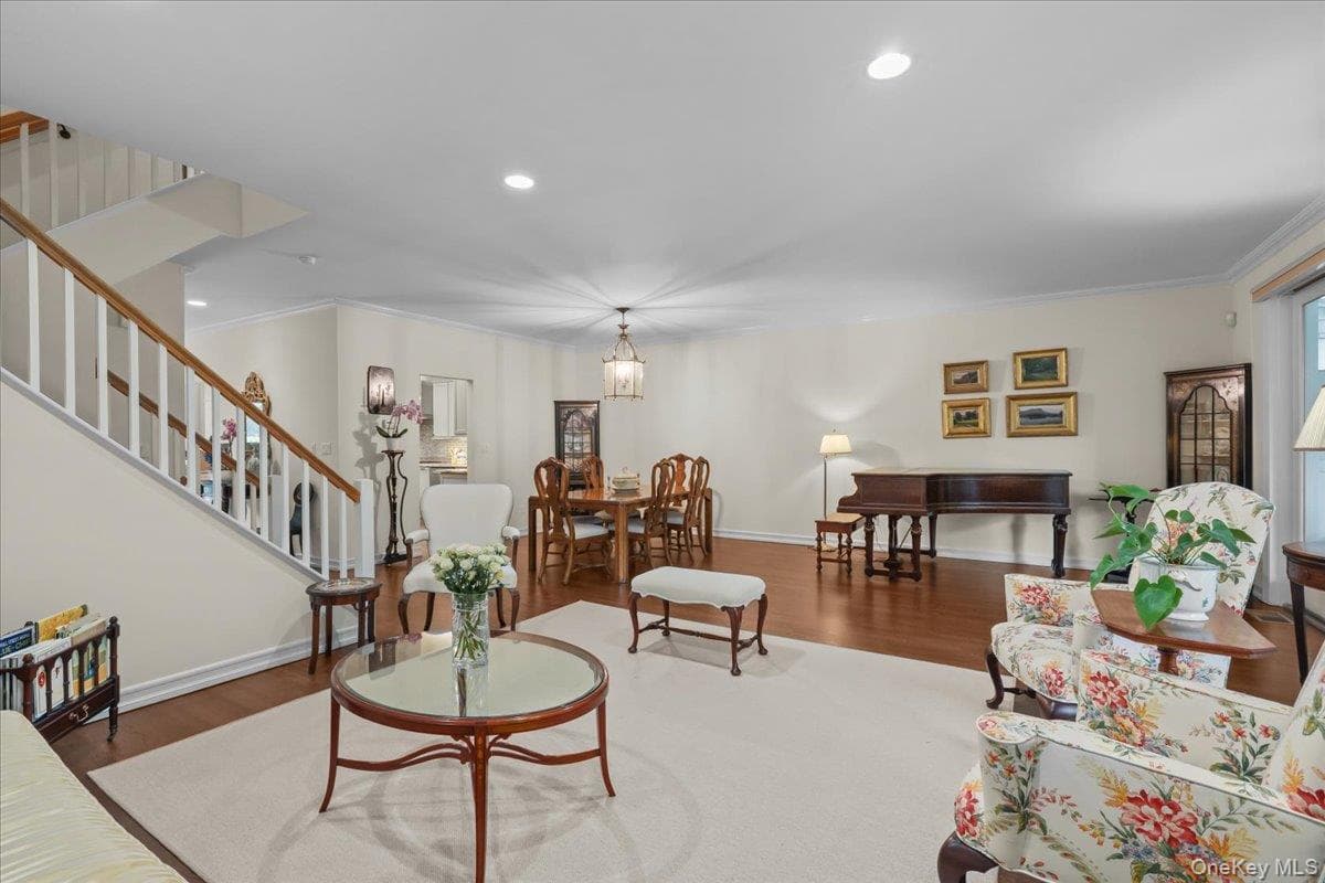 18 Brookview Drive thumbnail 11