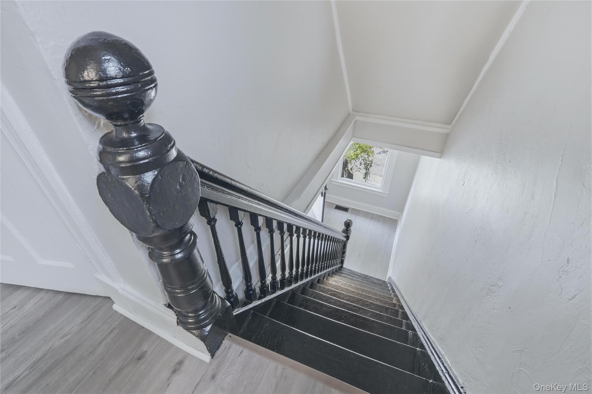 70 Van Deusen Street thumbnail 21