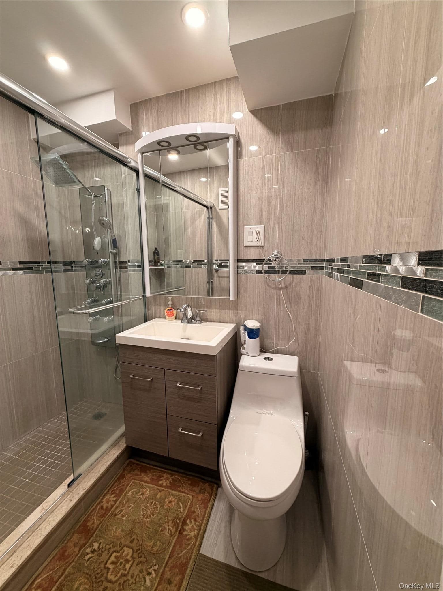 98-05 63rd Road Unit: 12k thumbnail 12