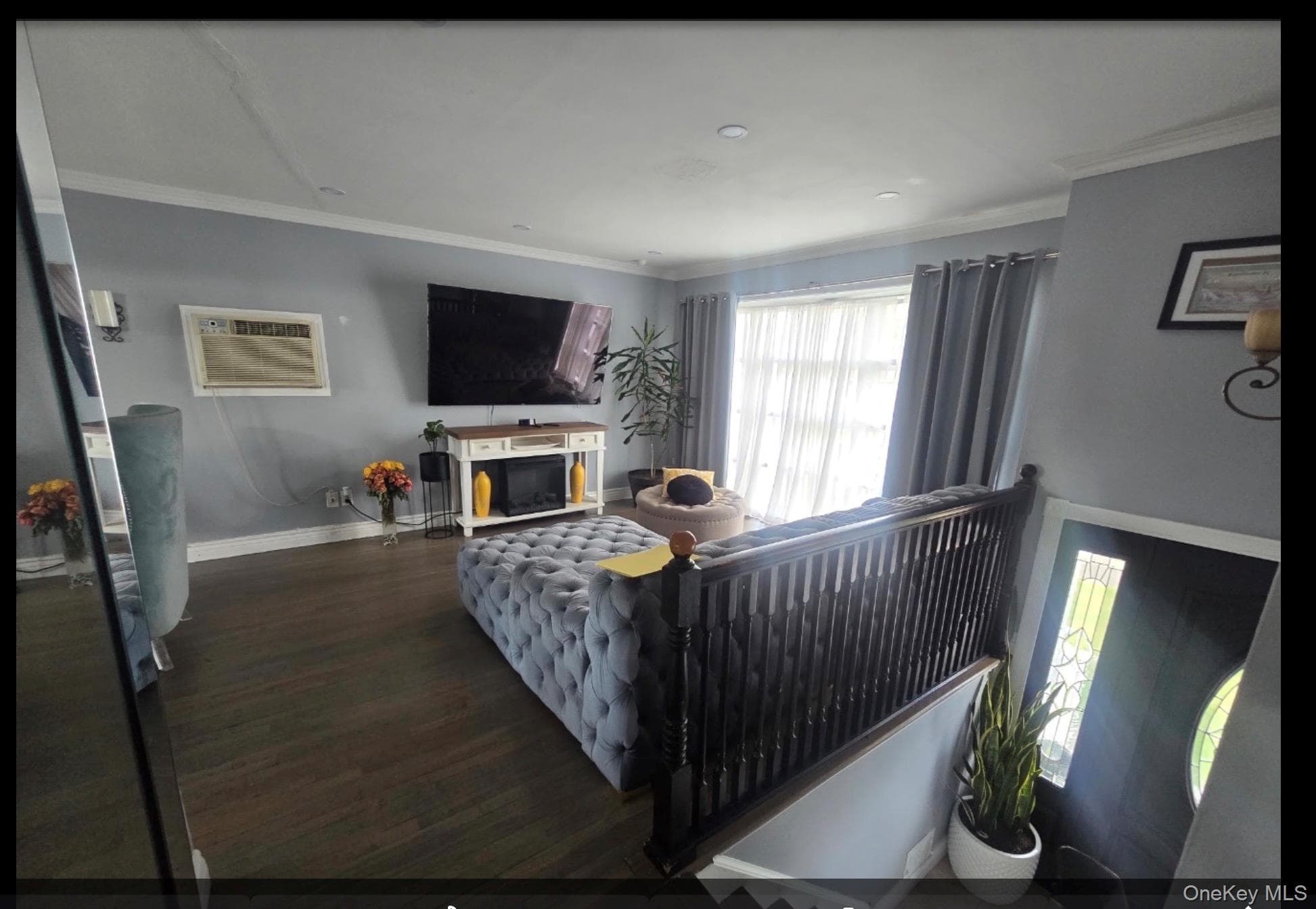 136 Front Avenue thumbnail 5