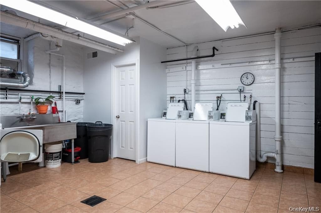 40 E Birch Street Unit: Apt 4D thumbnail 19