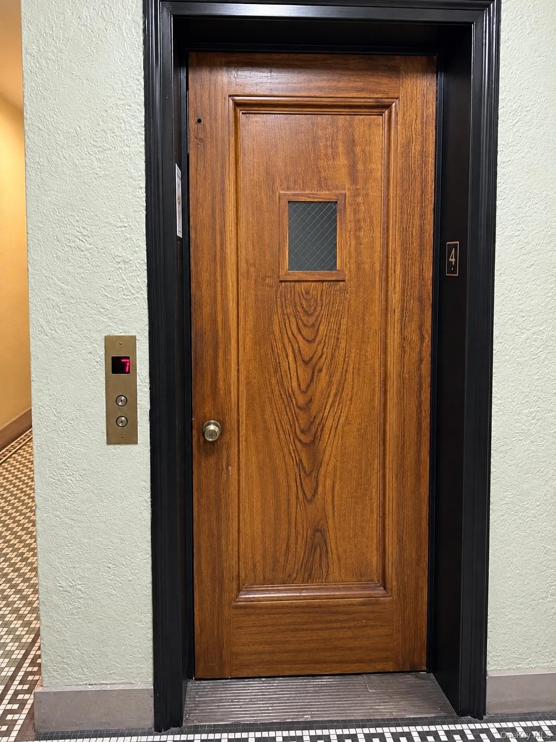 40 E Birch Street Unit: Apt 4D thumbnail 18