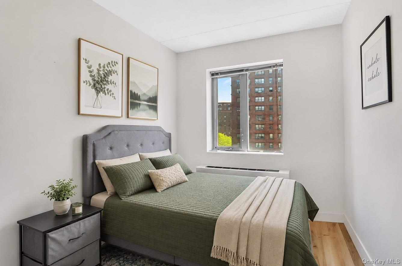 1810 3rd Avenue Unit: 8C thumbnail 3