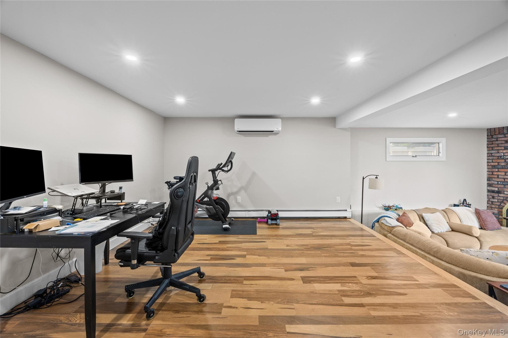2928 Charlotte Drive thumbnail 32