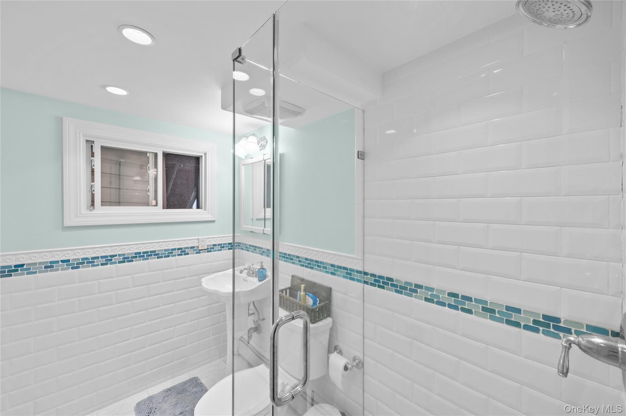 2928 Charlotte Drive thumbnail 41