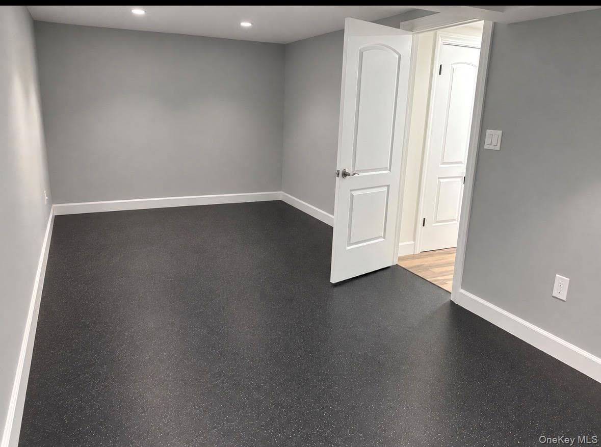 2928 Charlotte Drive thumbnail 43