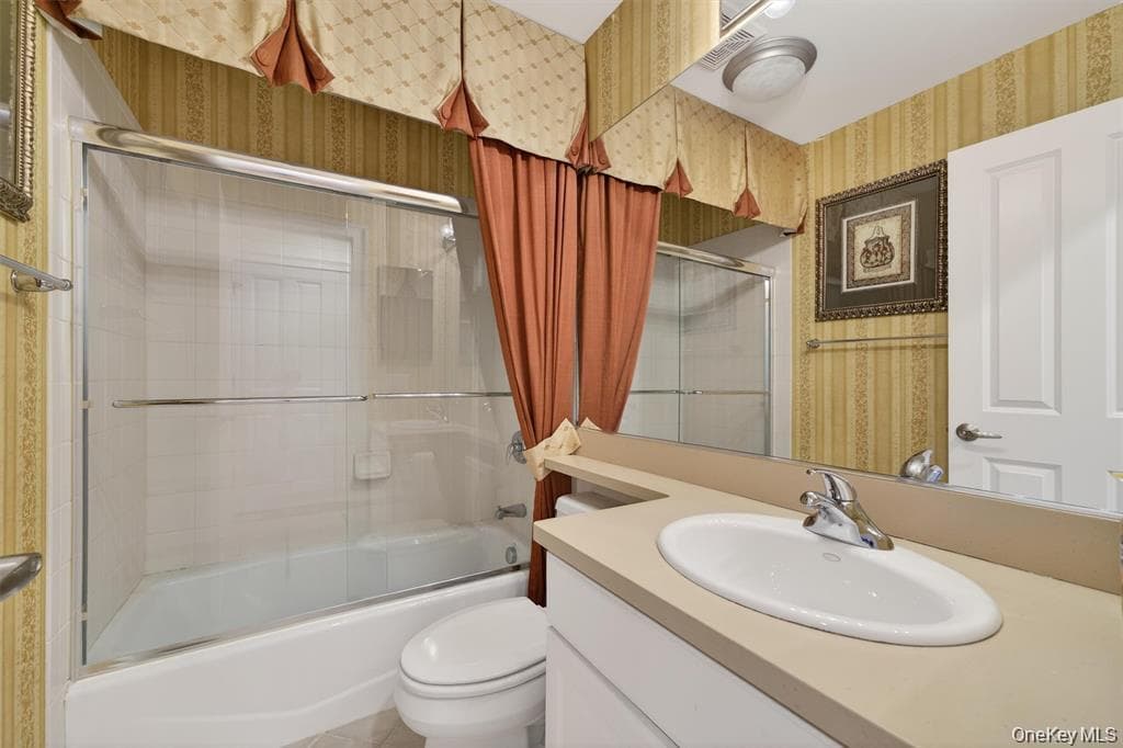 3 Harbor Pointe Drive thumbnail 27