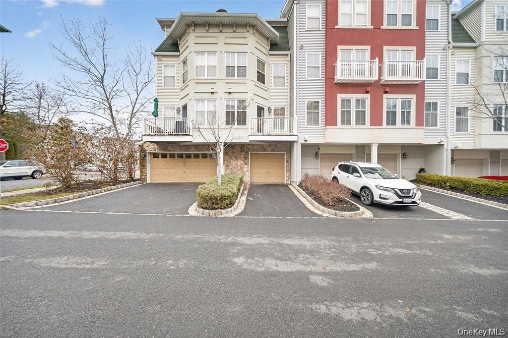 3 Harbor Pointe Drive thumbnail 30