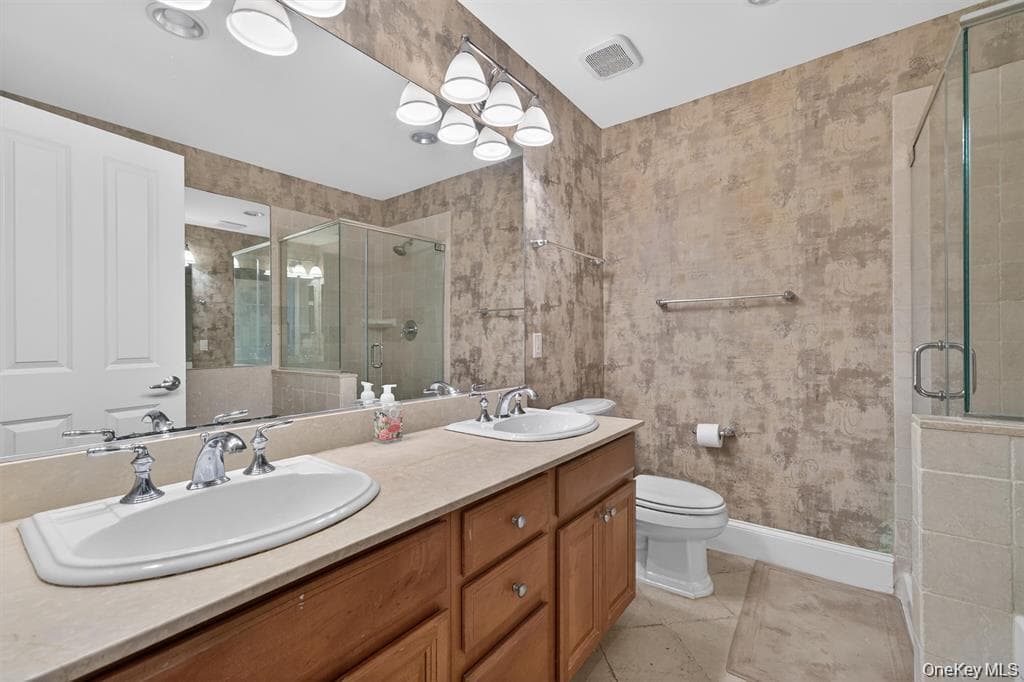 3 Harbor Pointe Drive thumbnail 23