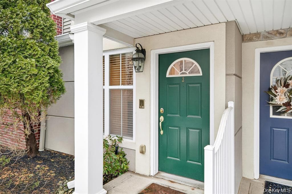 3 Harbor Pointe Drive thumbnail 4