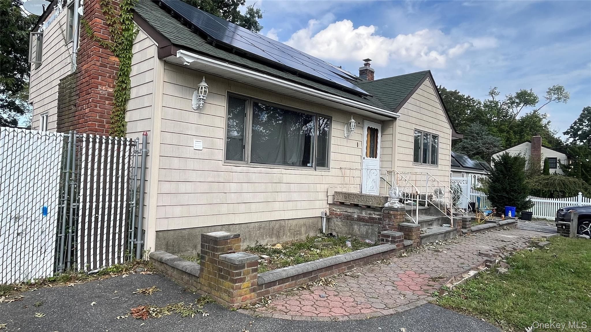 44 Lafayette Avenue photo 1