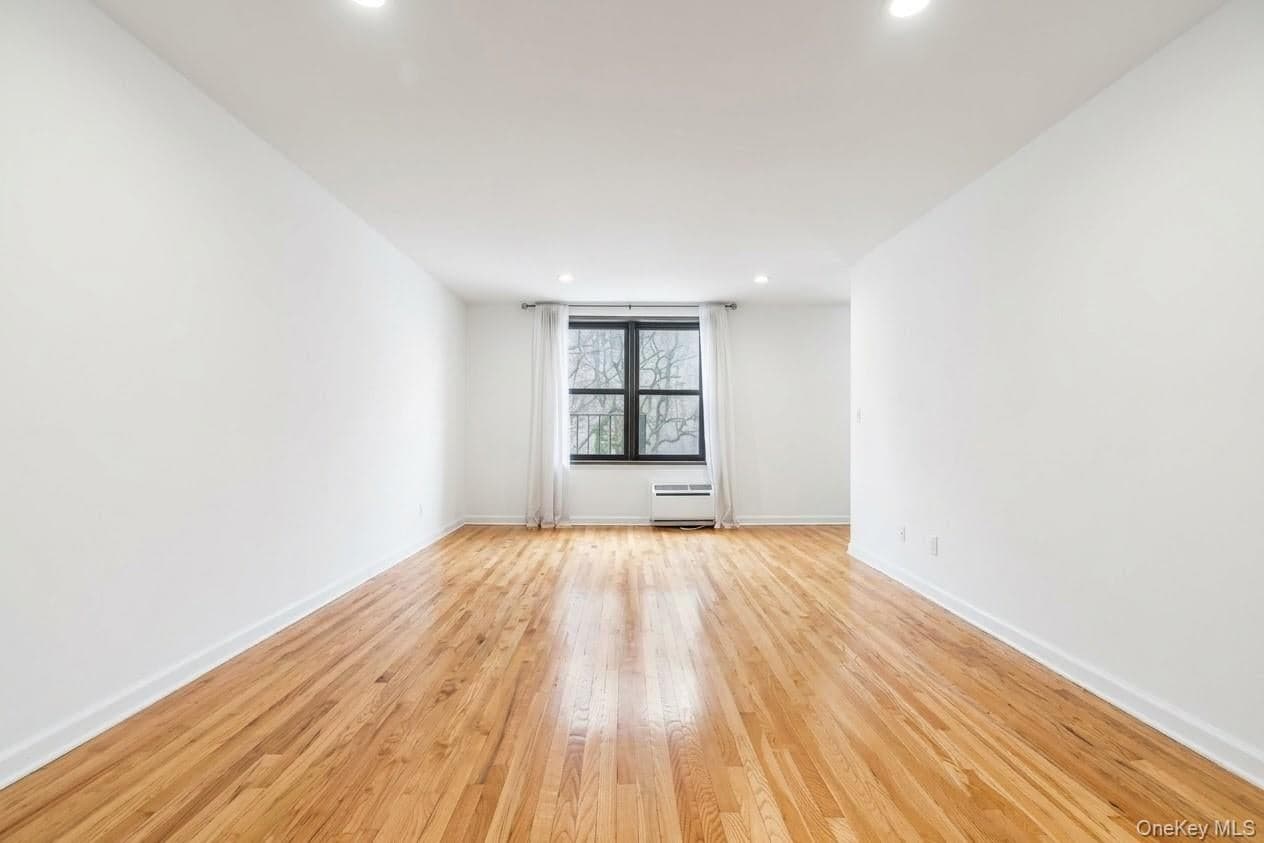 140 Seventh Avenue Unit: 4-S thumbnail 3