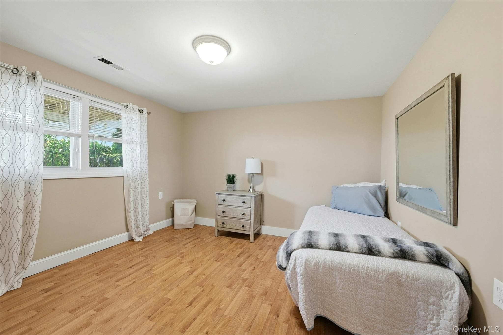 661 Shore Drive thumbnail 27