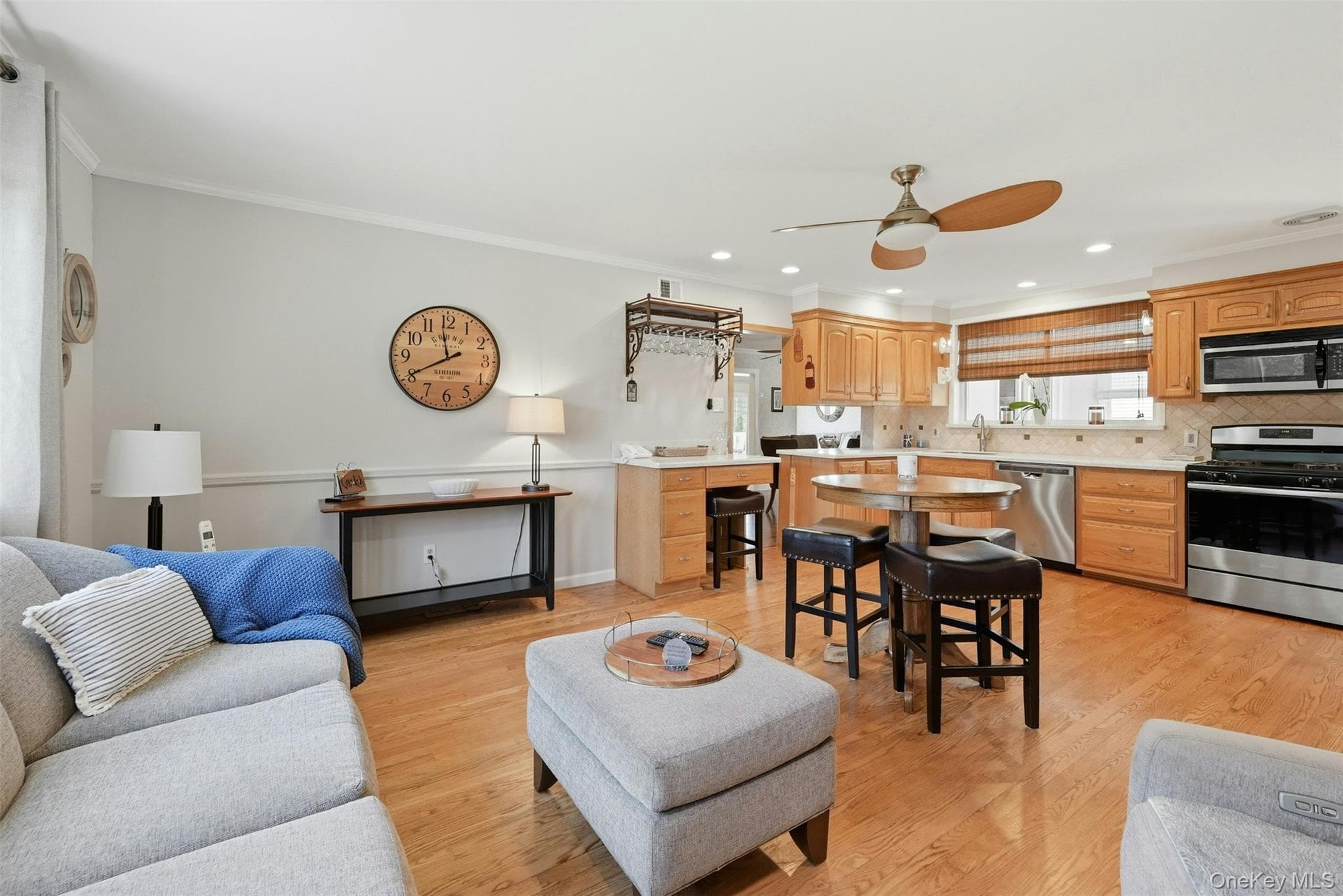 661 Shore Drive thumbnail 16