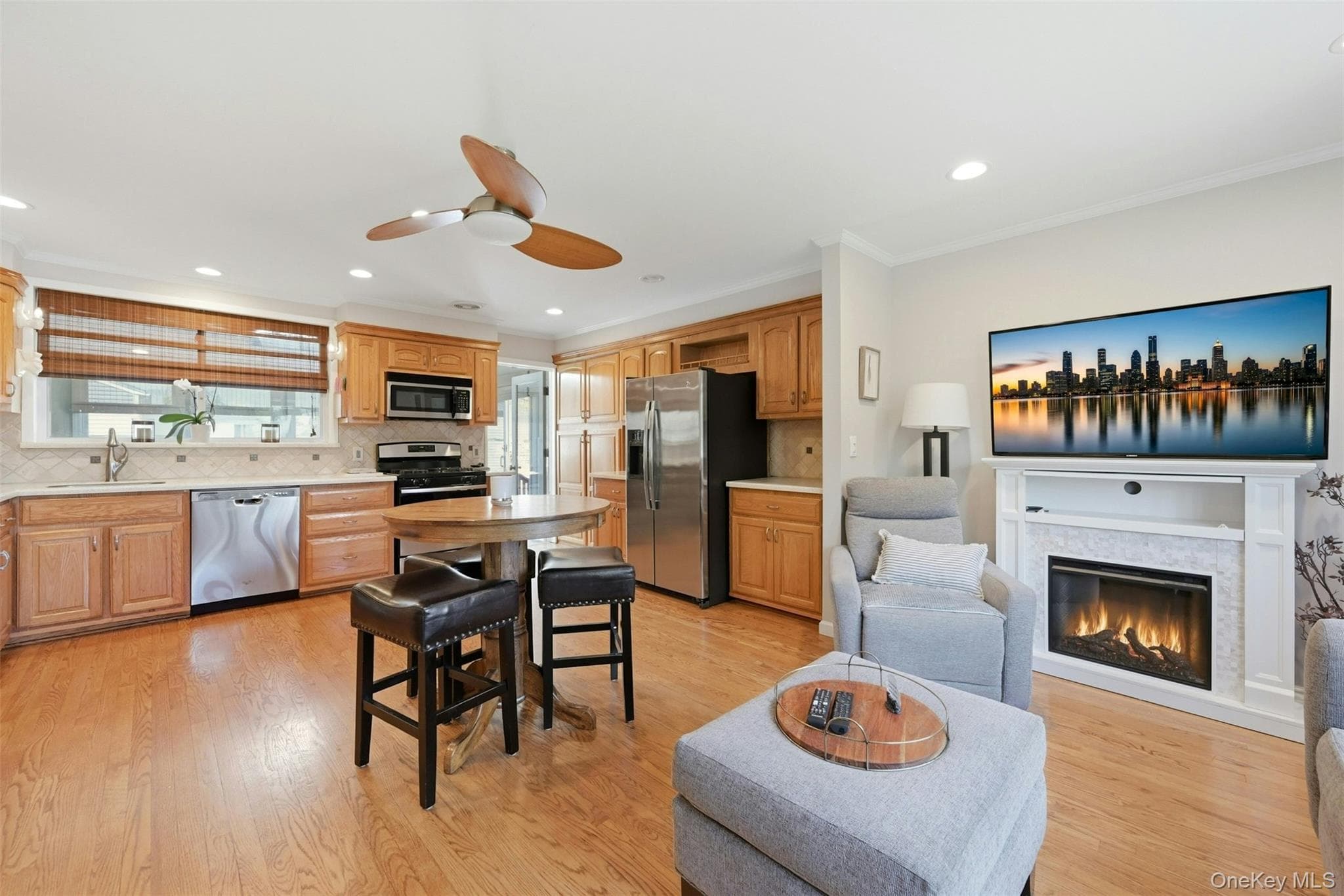 661 Shore Drive thumbnail 17