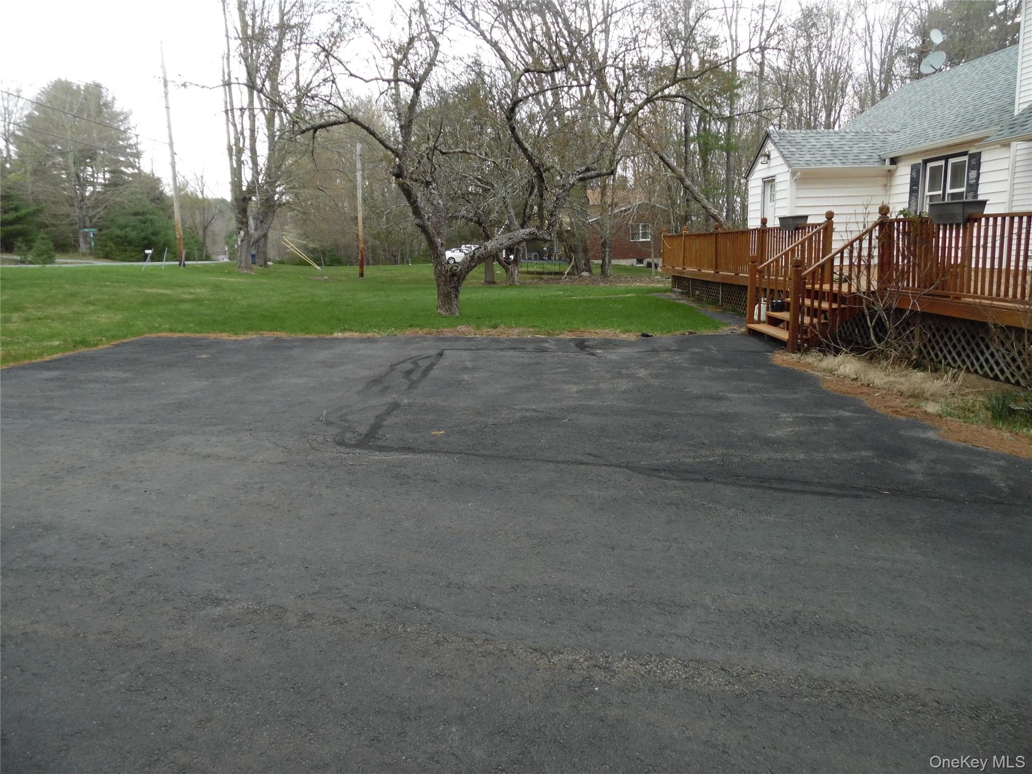 176 Post Hill Road thumbnail 3