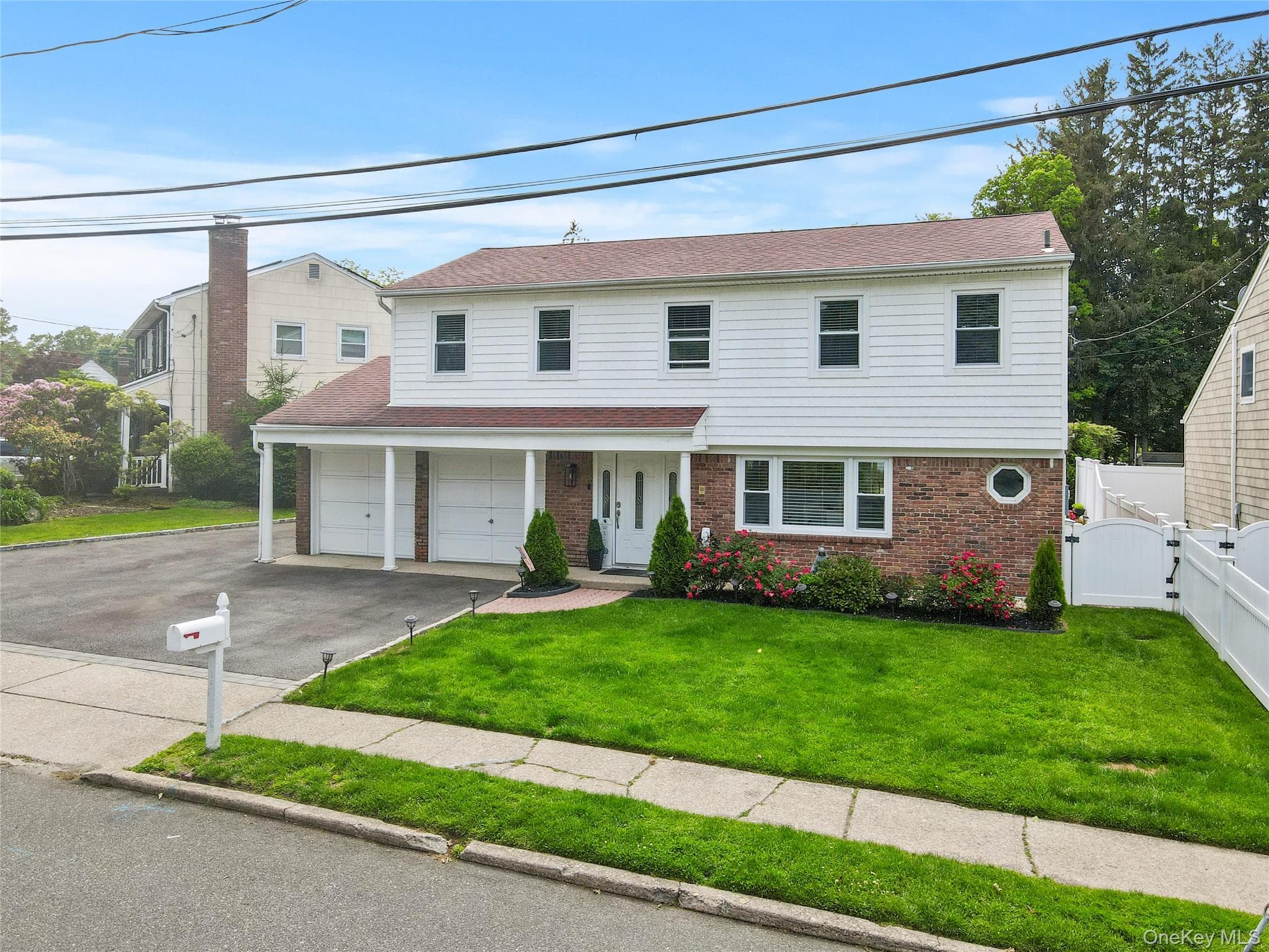 1 Bennett Avenue, Huntington