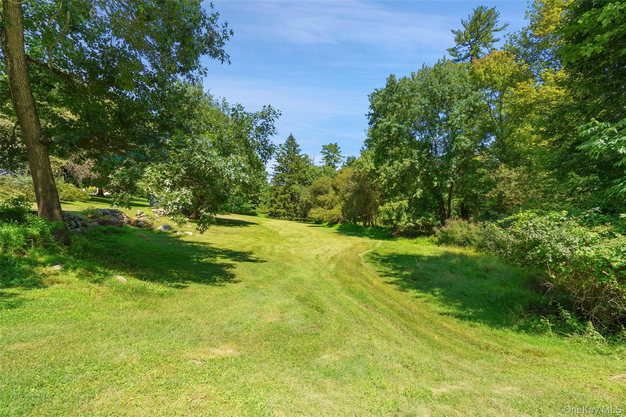 2 Pine Tree Drive thumbnail 45