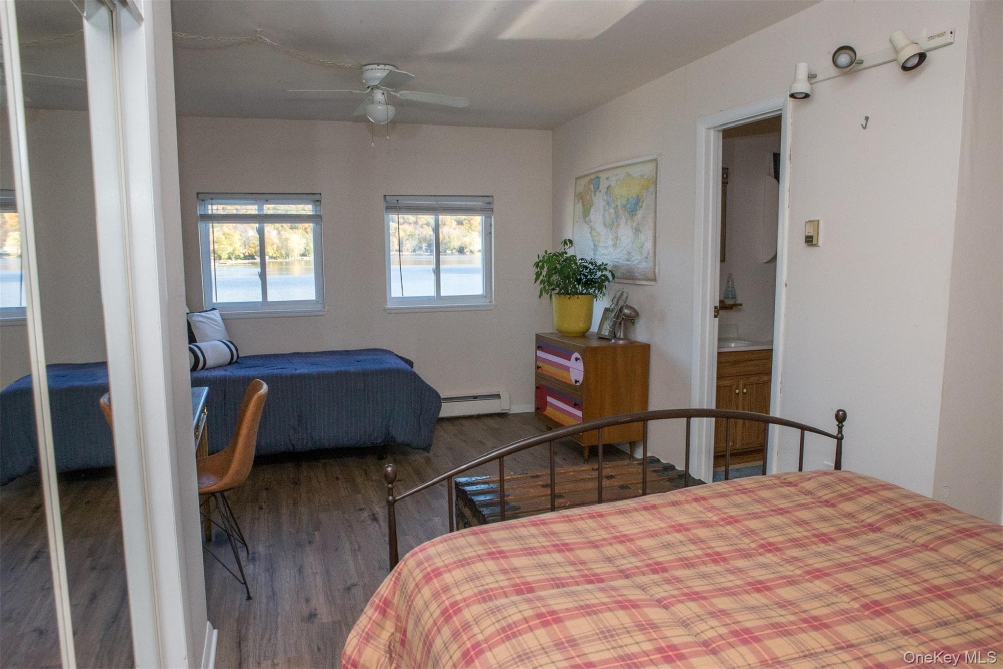 636 Jersey Avenue thumbnail 17