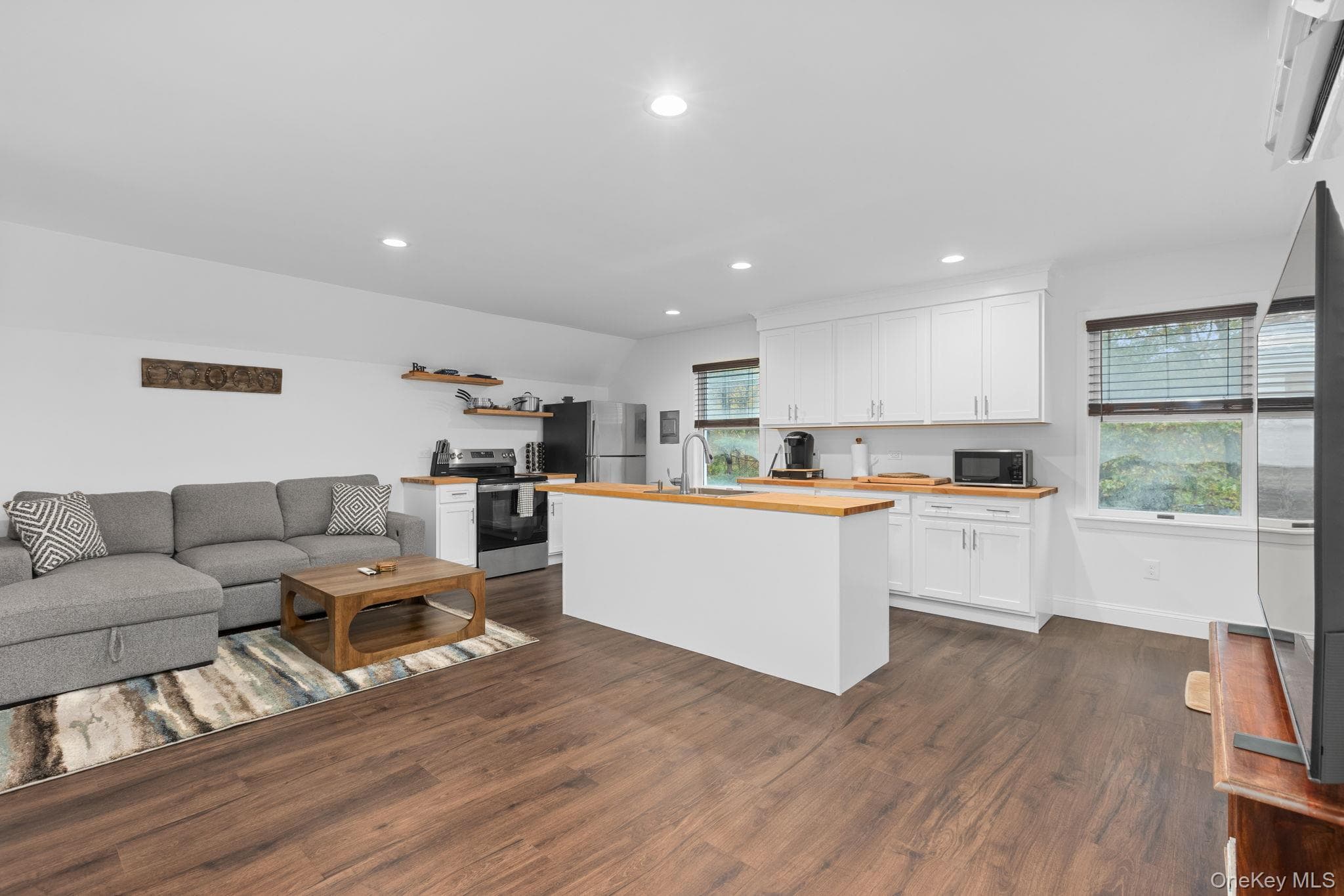 17 Curtis DR thumbnail 25