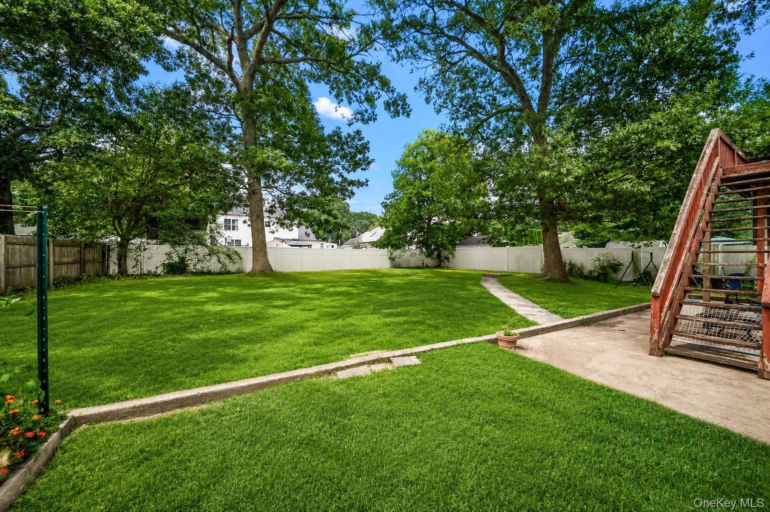 107 Cedar Oaks Avenue thumbnail 7
