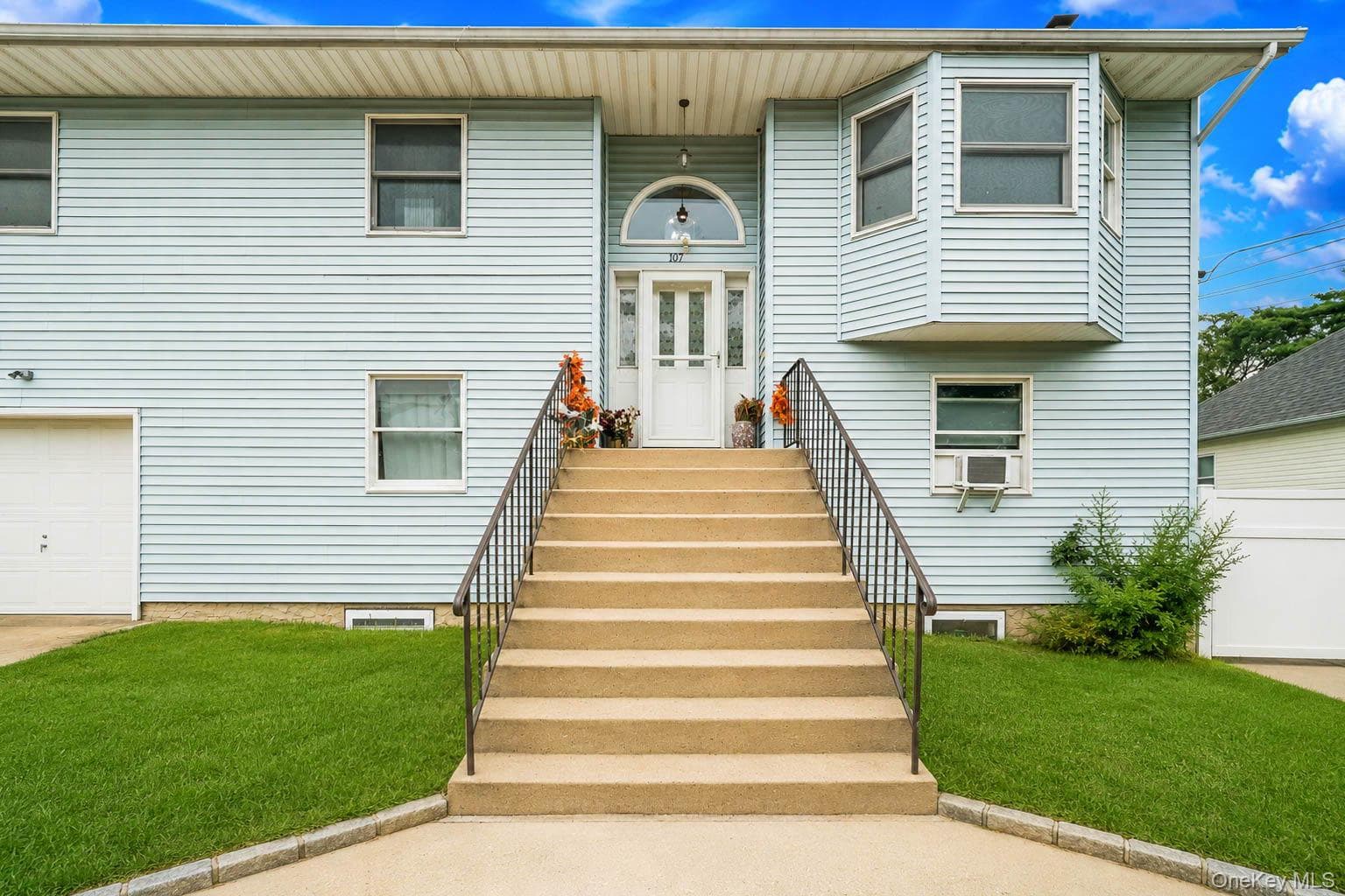 107 Cedar Oaks Avenue thumbnail 3