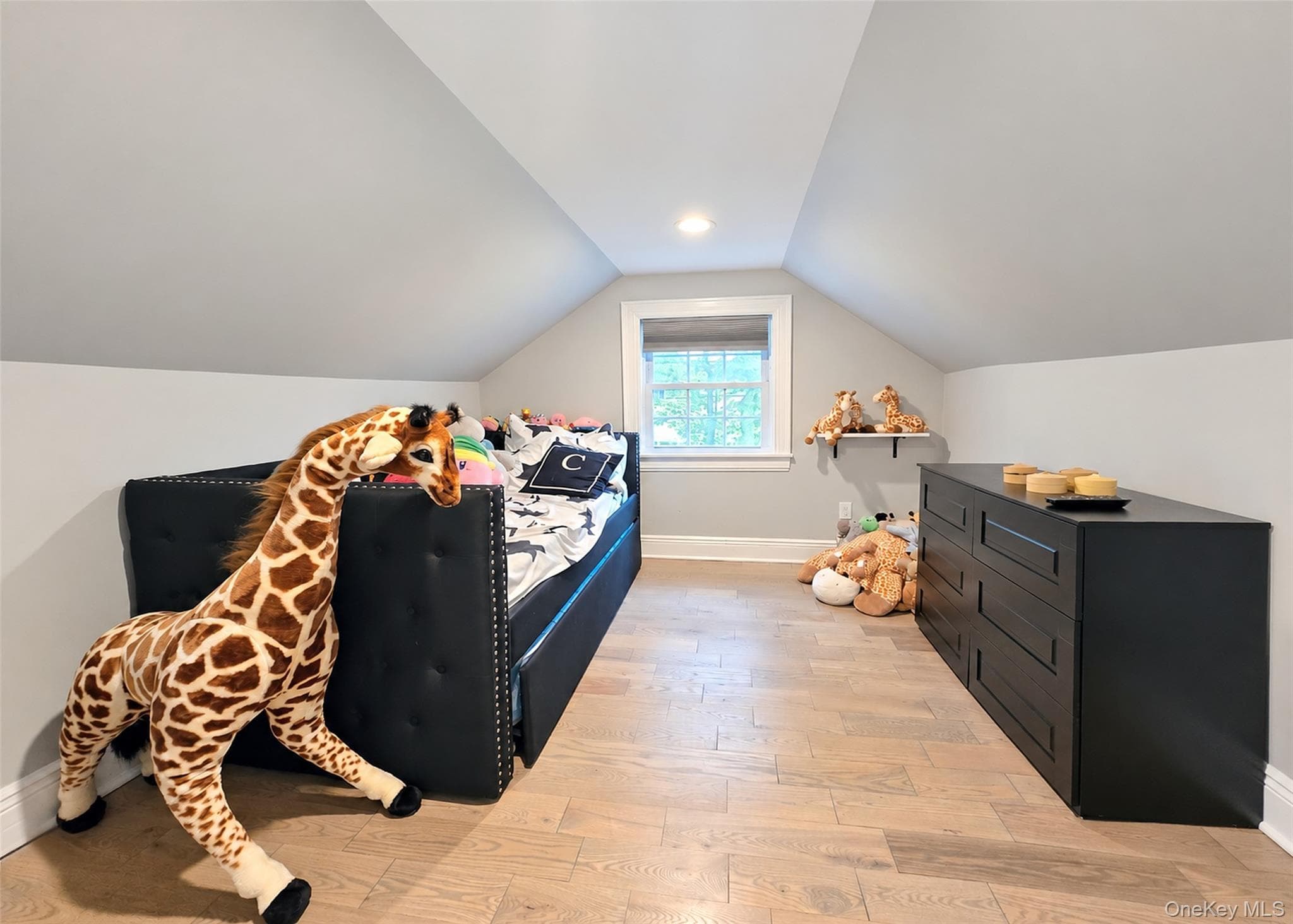 124 Bradford Avenue thumbnail 7