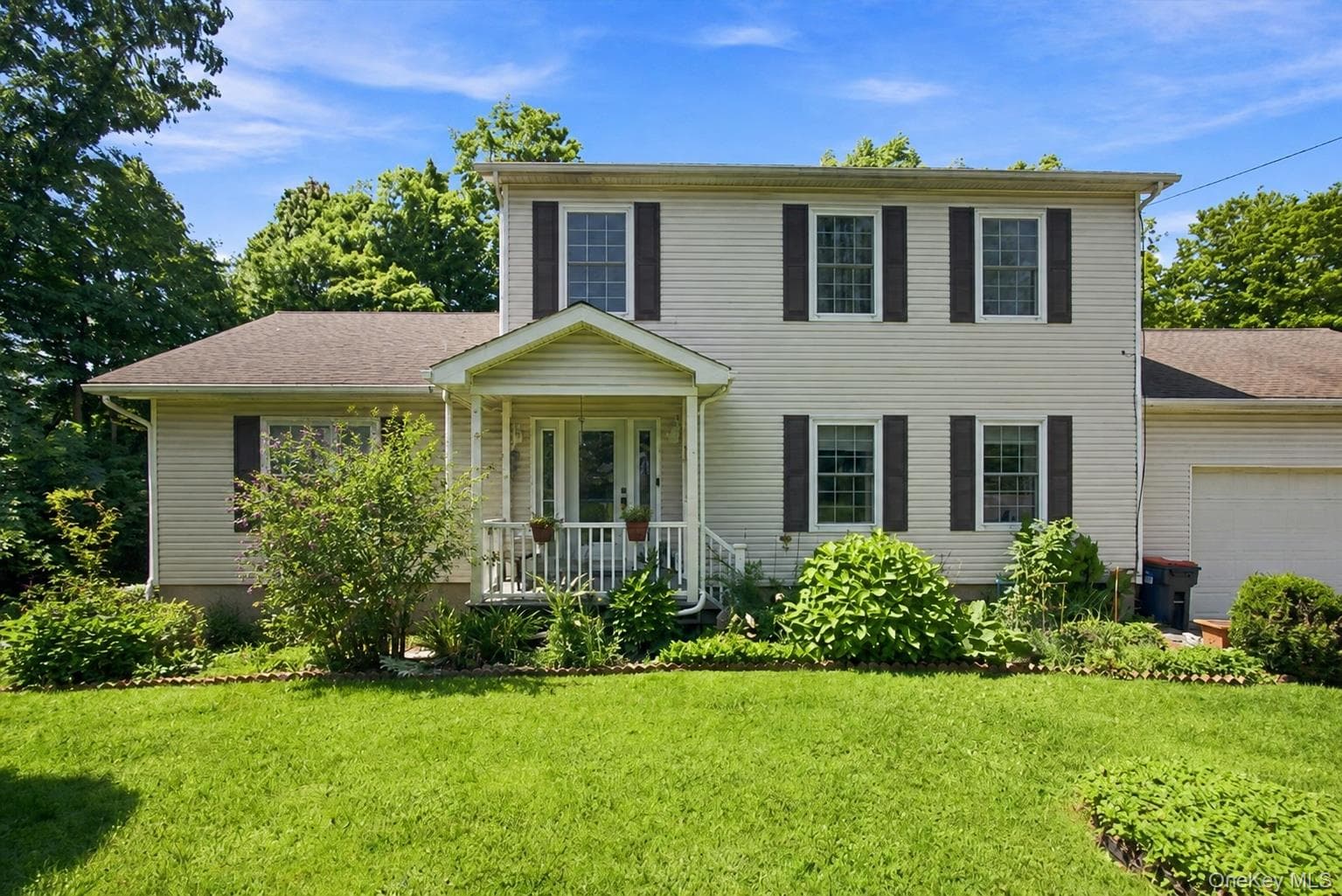 36 Hillside Avenue, Wingdale