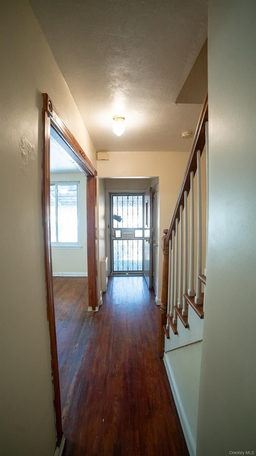 3830 Barnes Avenue thumbnail 4