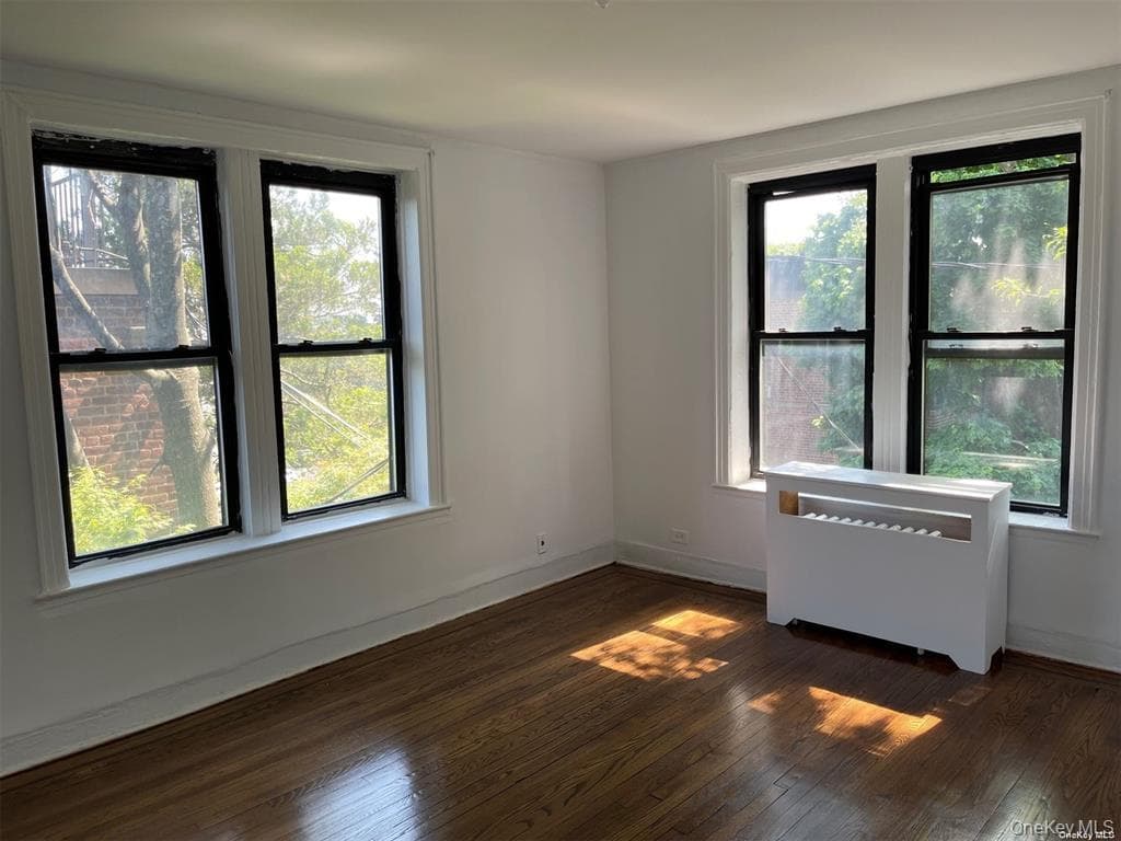1 Hillside Avenue Unit: 3B thumbnail 4
