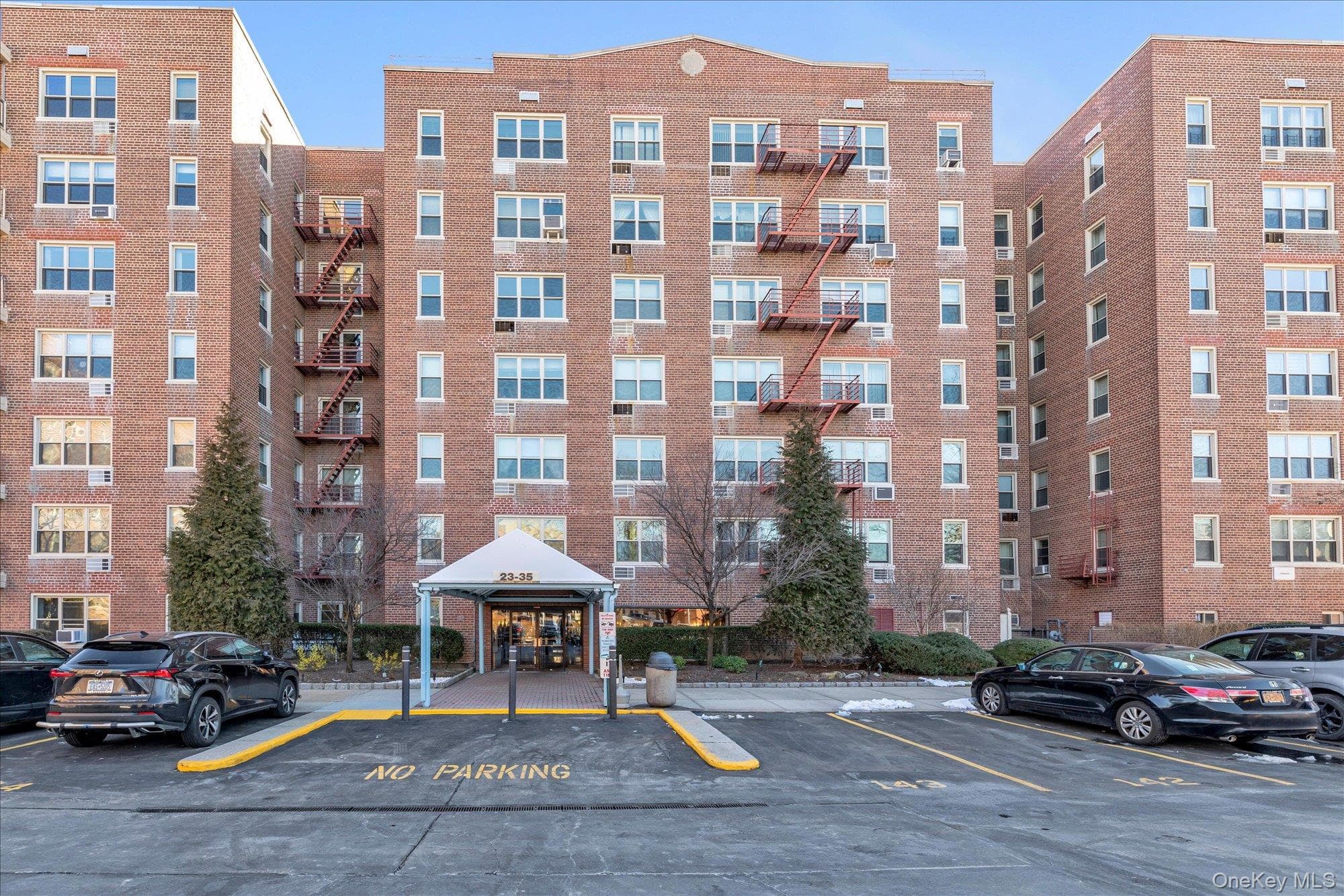 23-35 Bell Boulevard Unit: LF, Bayside