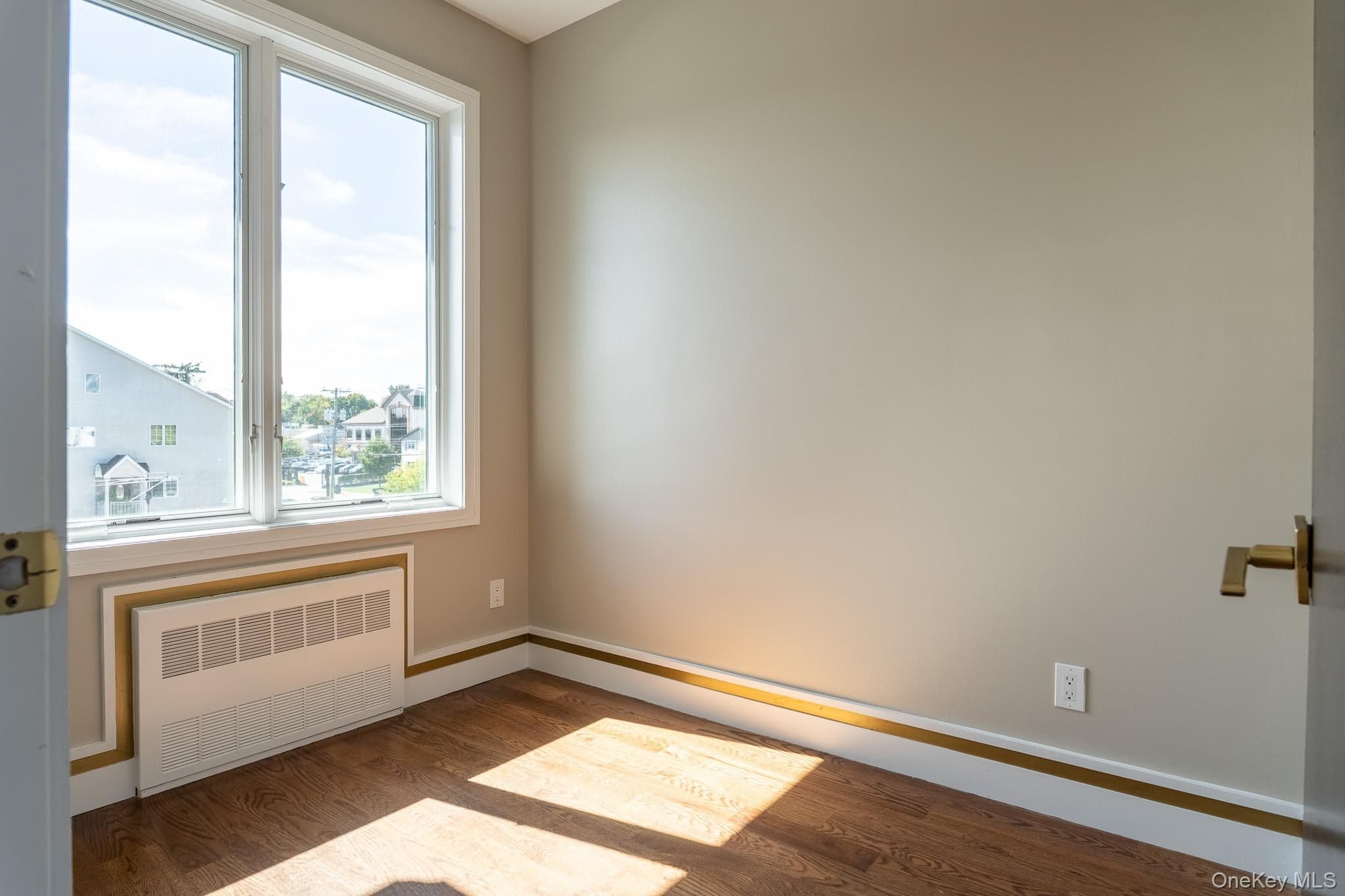 18 Twin Avenue Unit: 304 thumbnail 5