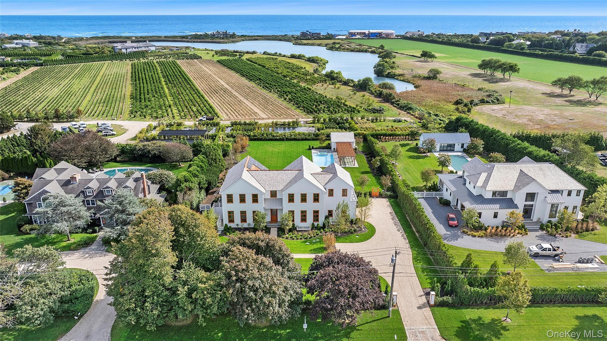 522 Wickapogue Road, Southampton