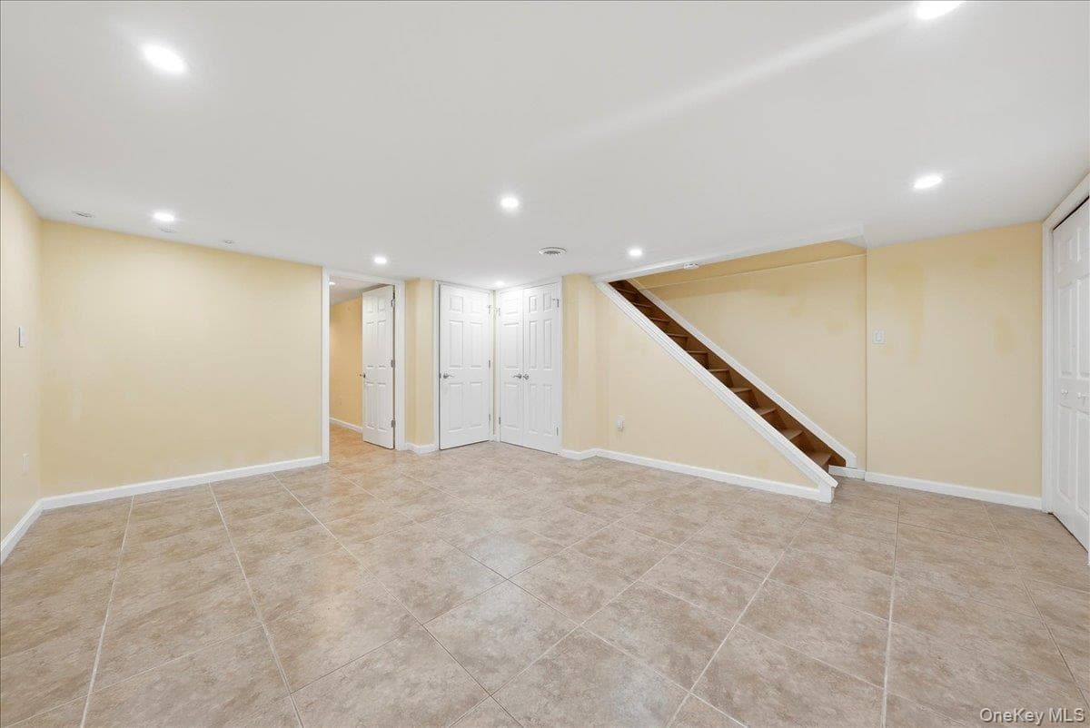 2927 Grand Avenue Unit: 16 thumbnail 26