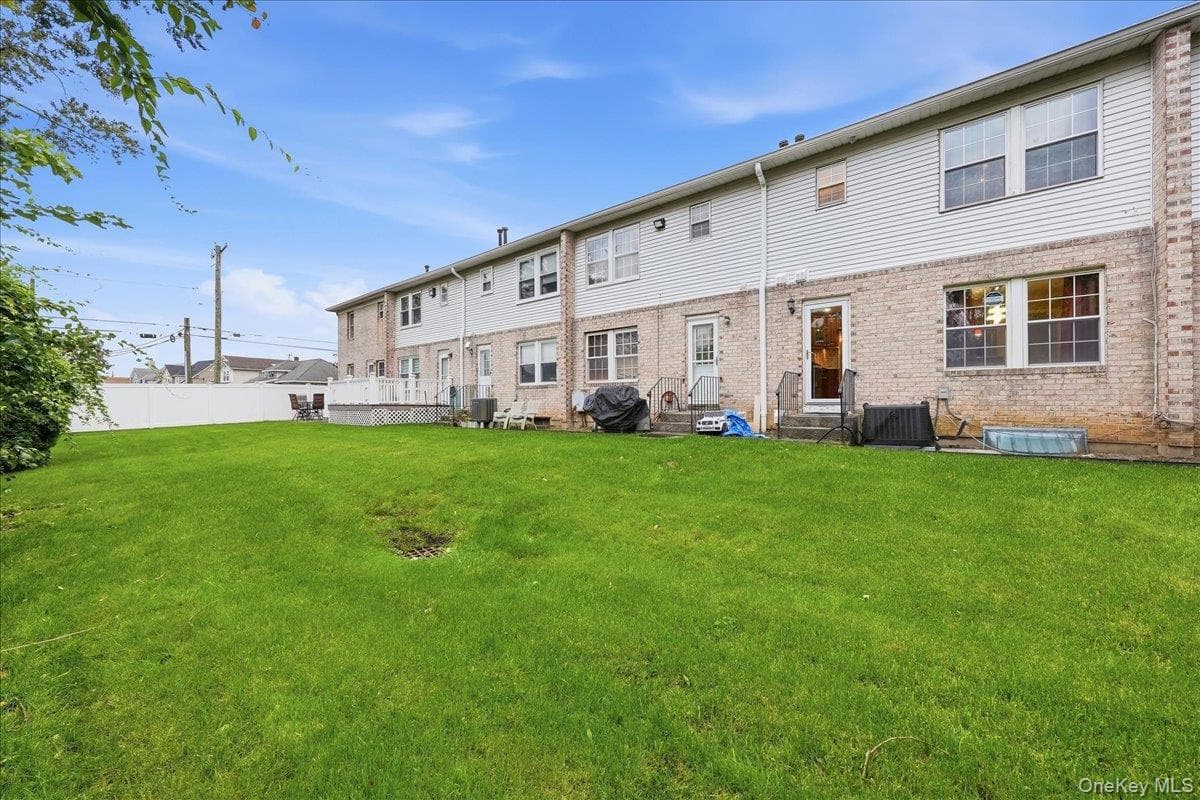 2927 Grand Avenue Unit: 16 thumbnail 36