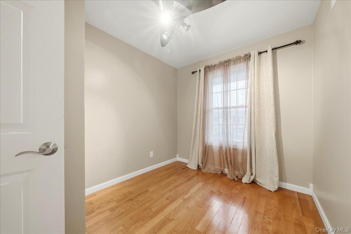 2927 Grand Avenue Unit: 16 thumbnail 23