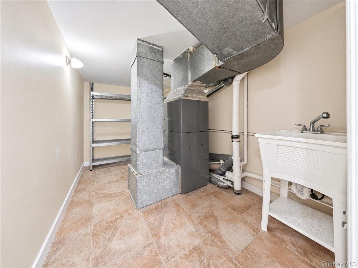2927 Grand Avenue Unit: 16 thumbnail 30