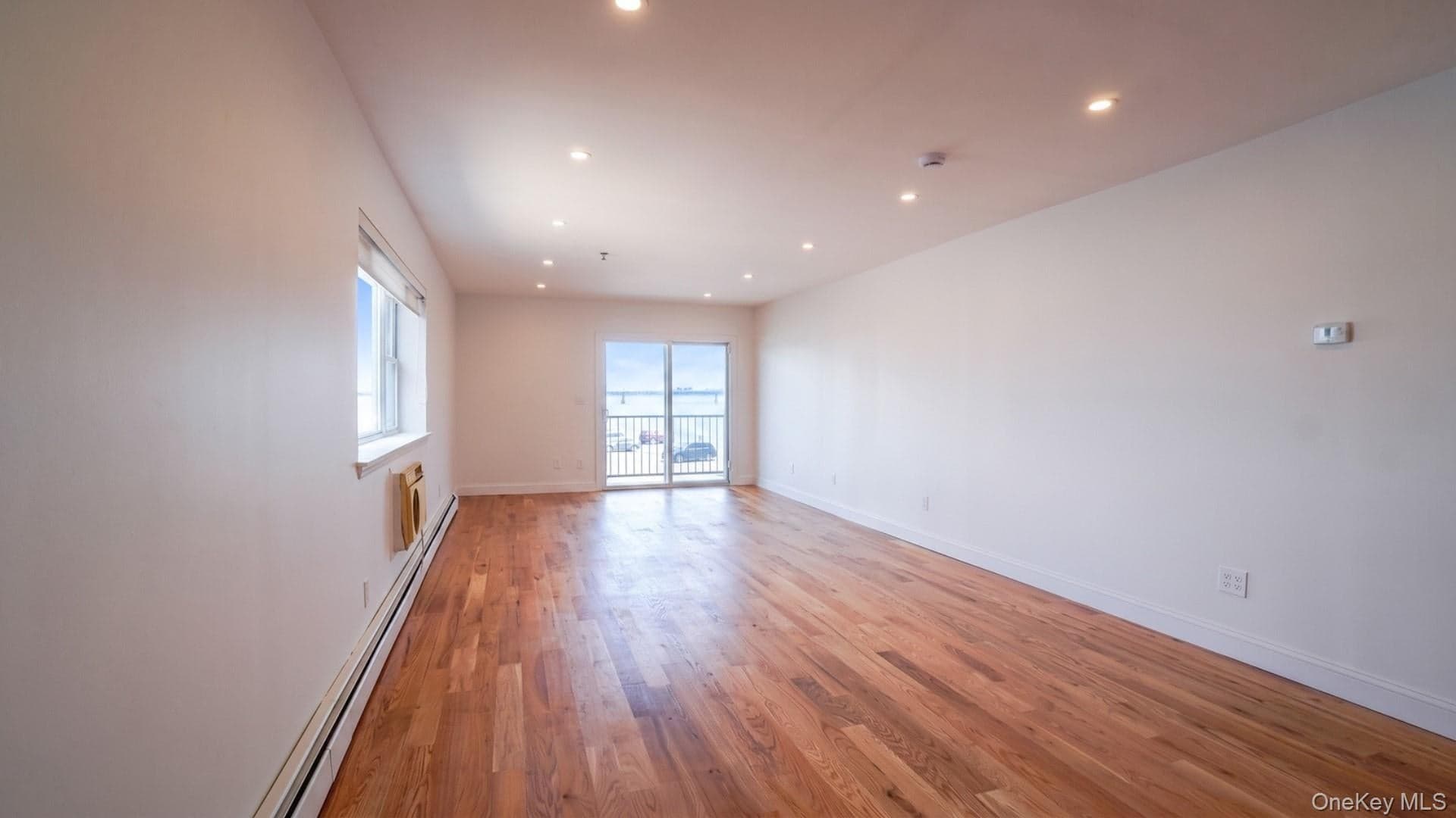 24 Pennyfield Avenue Unit: 2C thumbnail 9