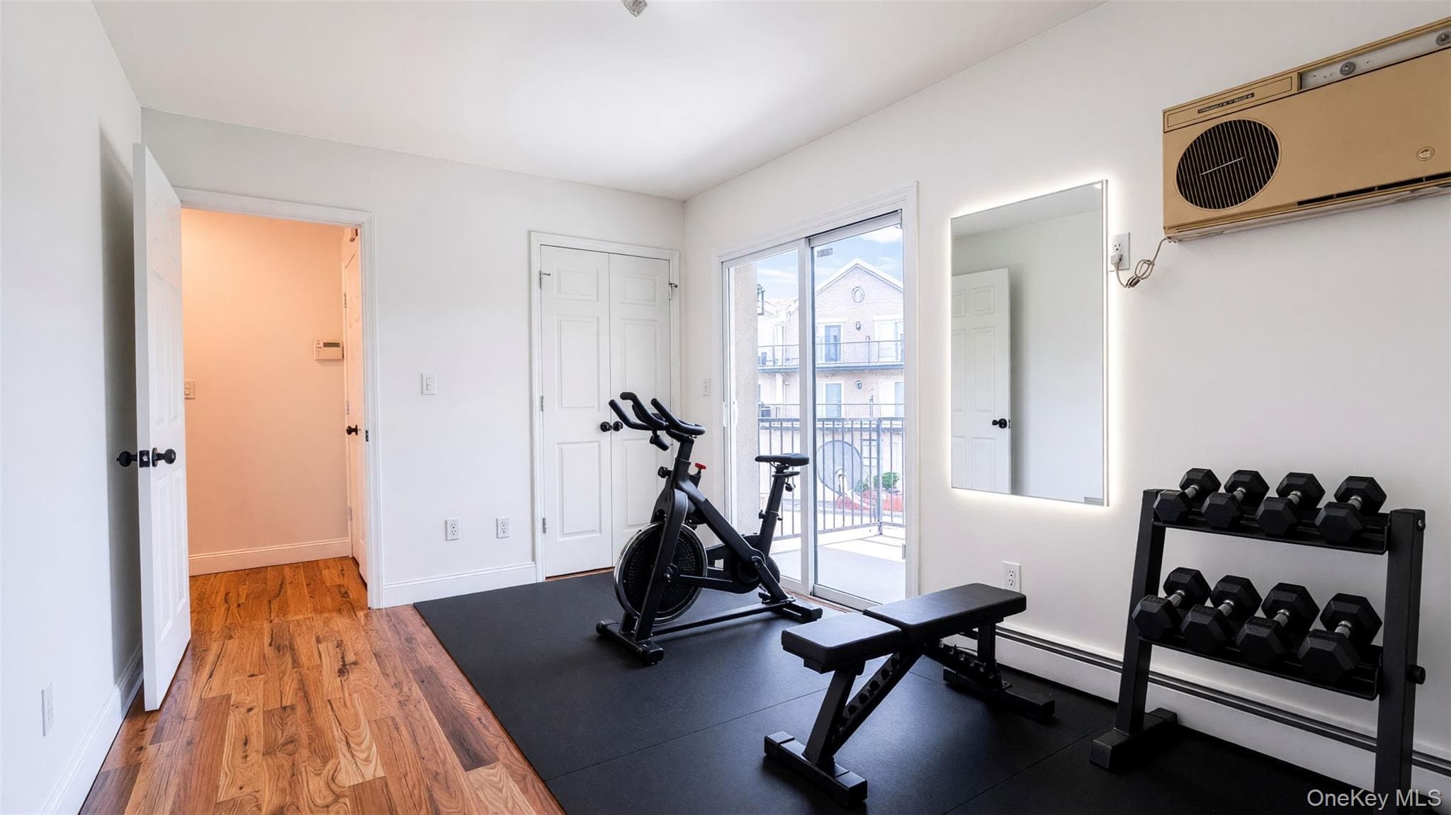 24 Pennyfield Avenue Unit: 2C thumbnail 8