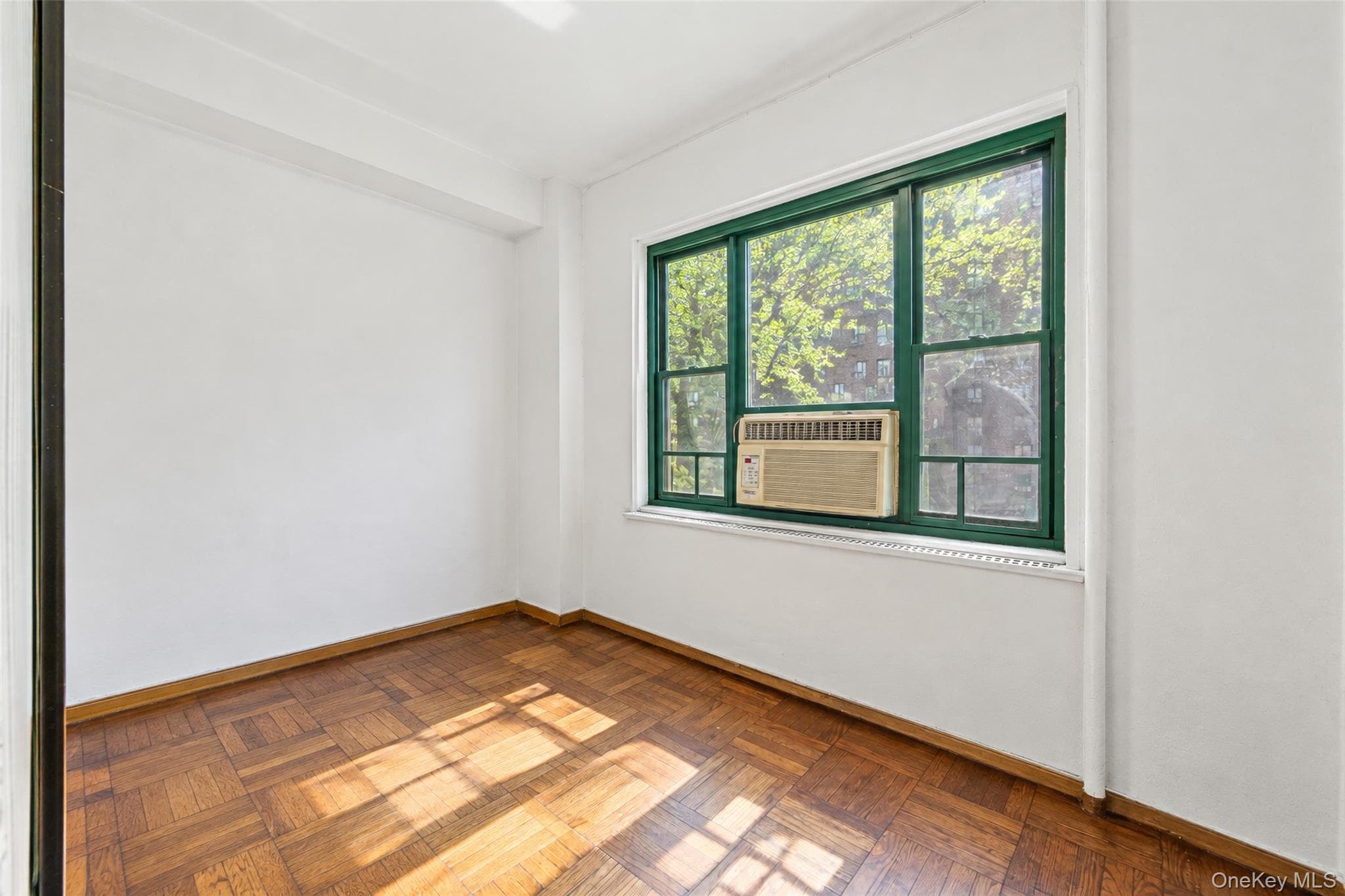 1651 Metropolitan Avenue Unit: 5H thumbnail 22