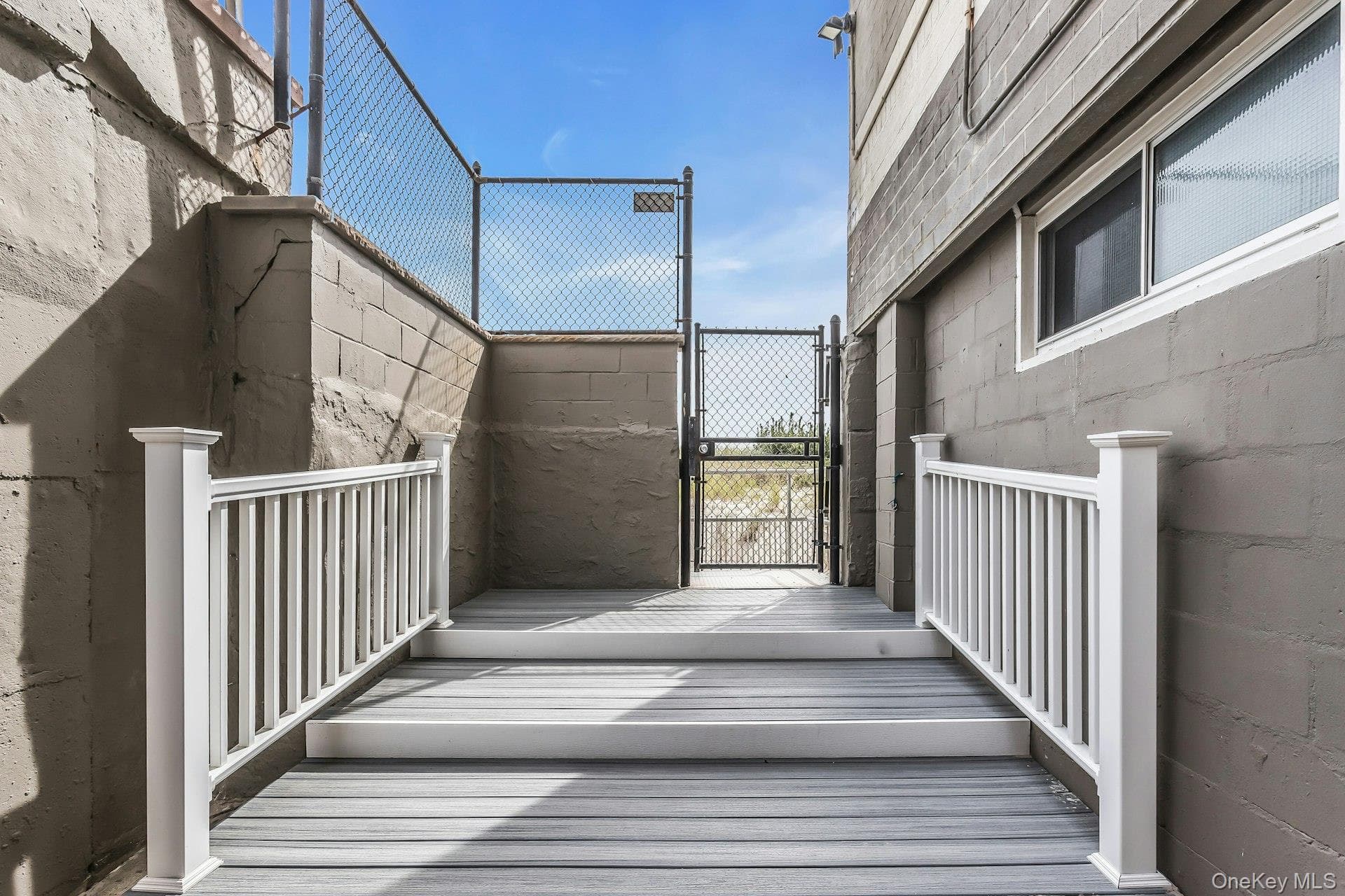 840 Shore Road Unit: 3 E thumbnail 21