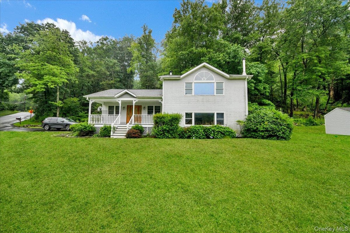 41 Miller Hill Road photo 1